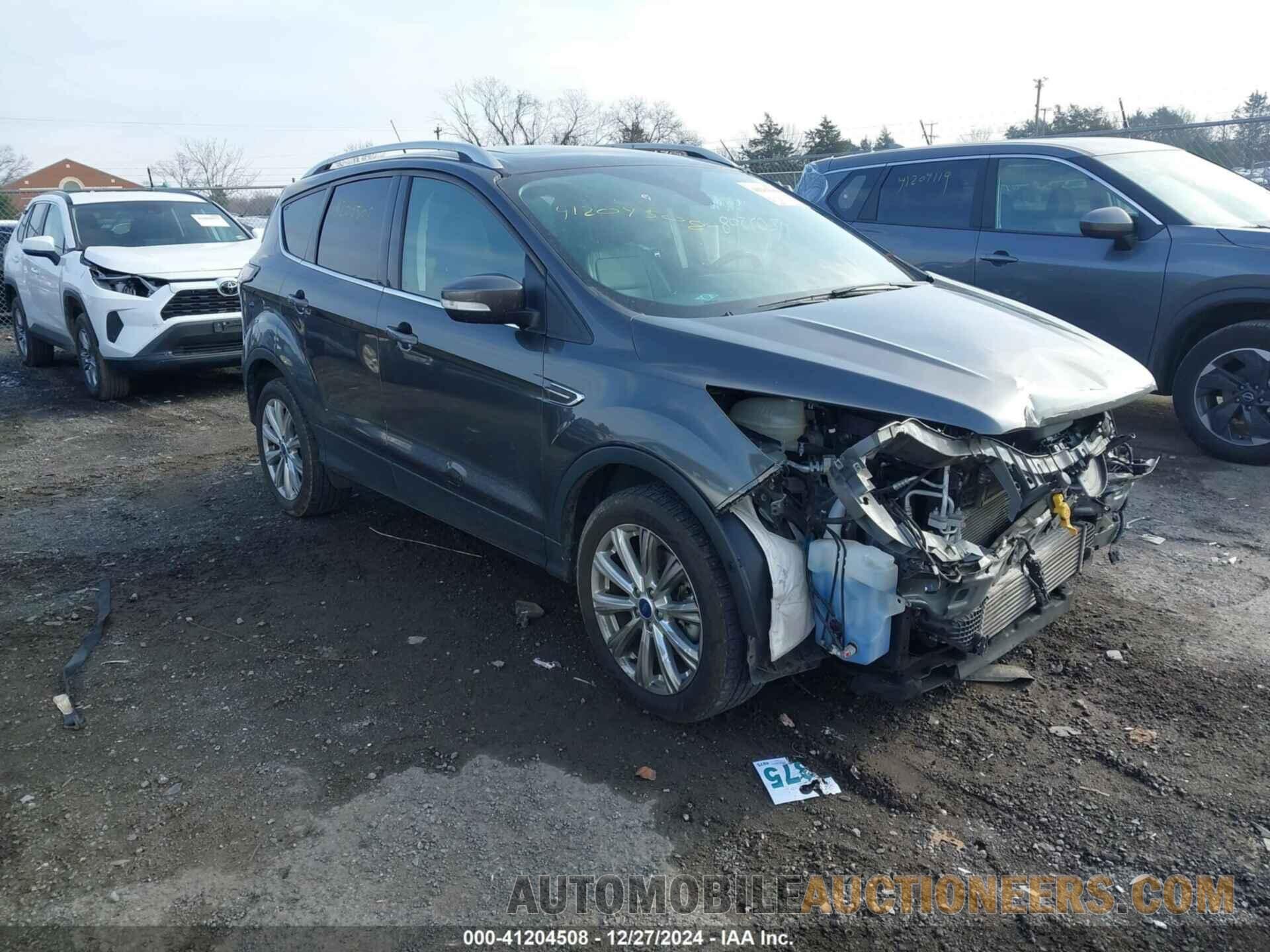 1FMCU9J99JUC55609 FORD ESCAPE 2018