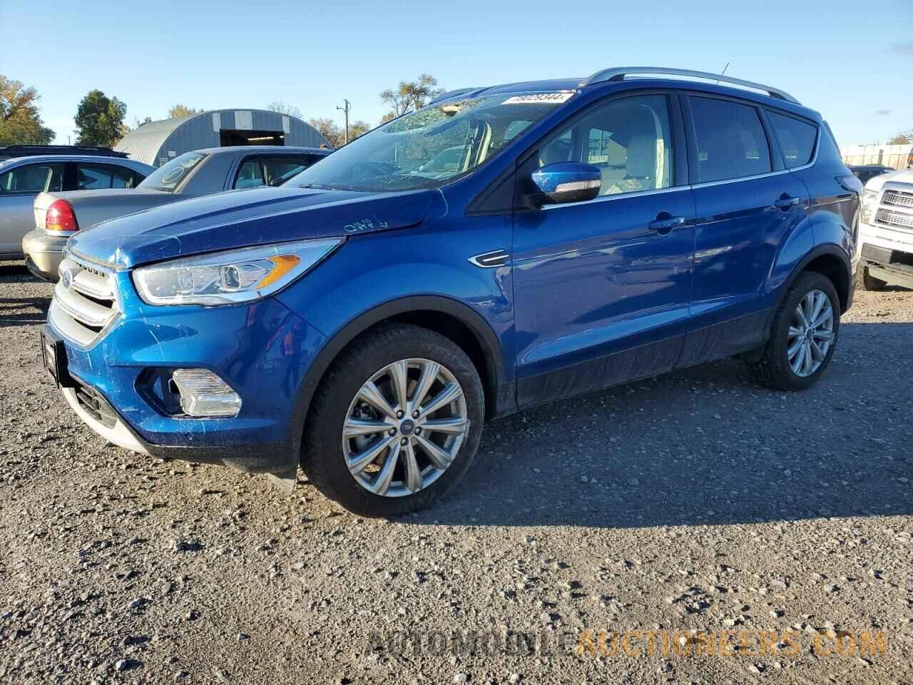 1FMCU9J99JUD44242 FORD ESCAPE 2018