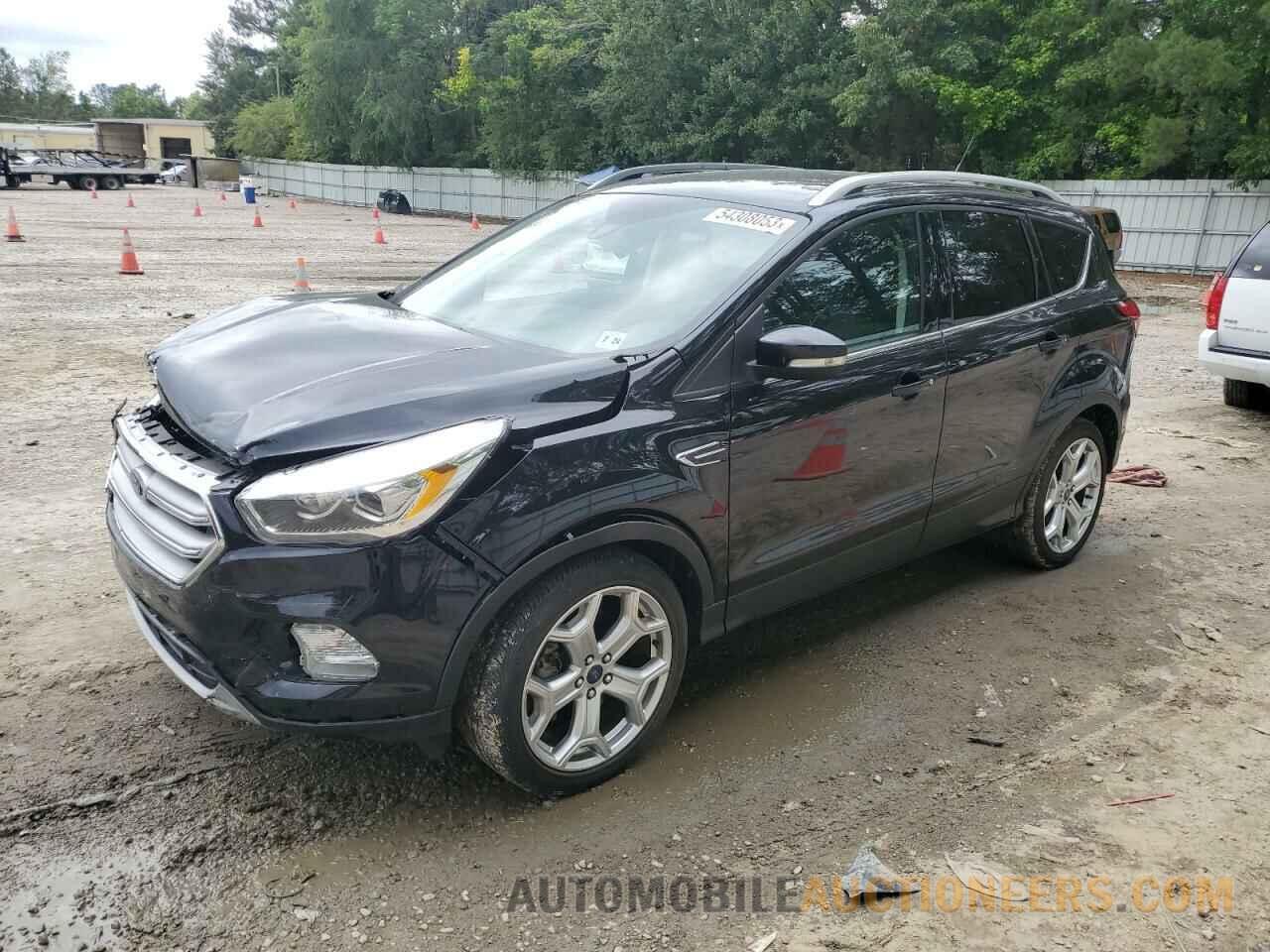 1FMCU9J99KUB44267 FORD ESCAPE 2019