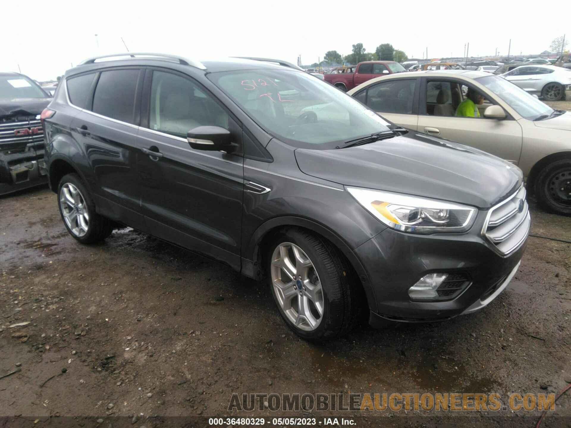 1FMCU9J99KUC32977 FORD ESCAPE 2019