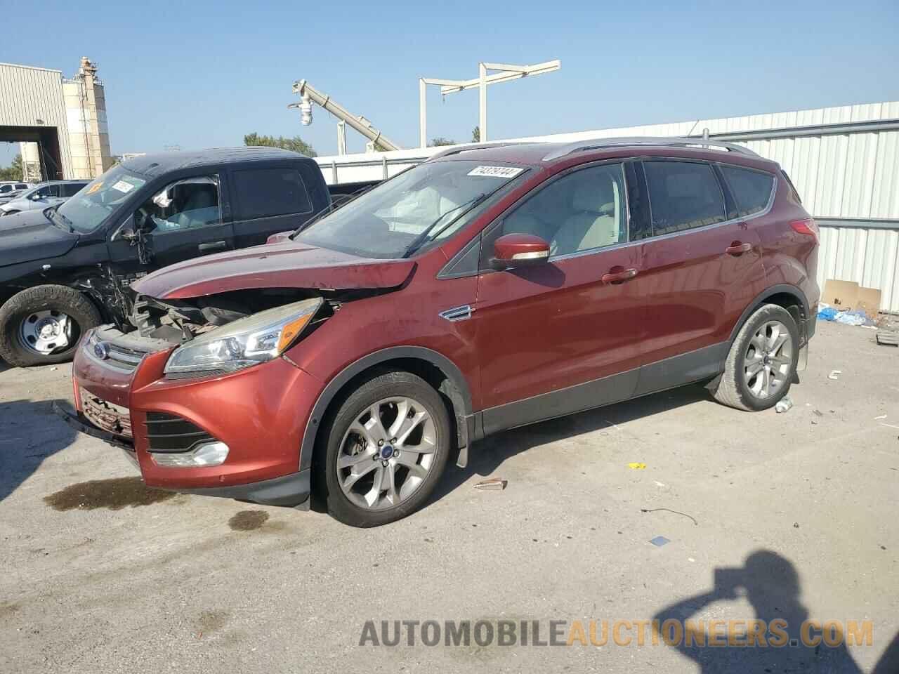 1FMCU9J9XEUE00338 FORD ESCAPE 2014