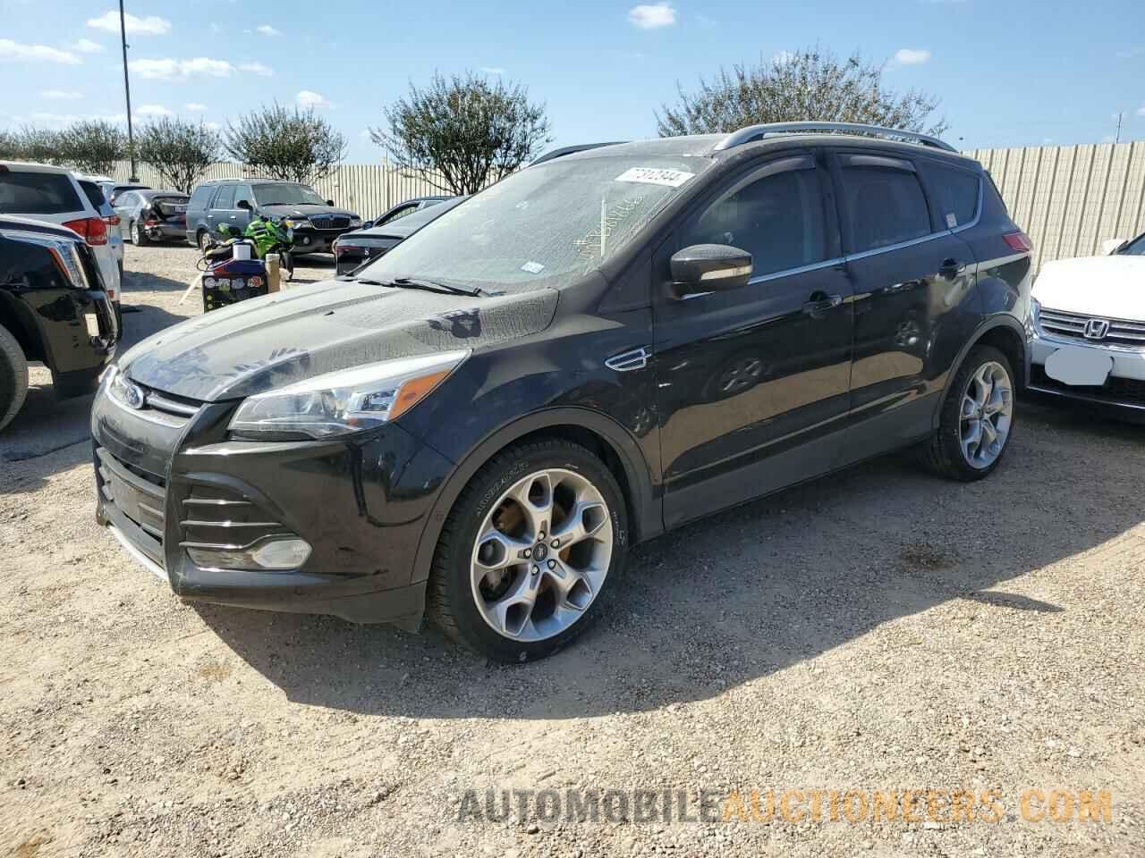 1FMCU9J9XFUB81866 FORD ESCAPE 2015