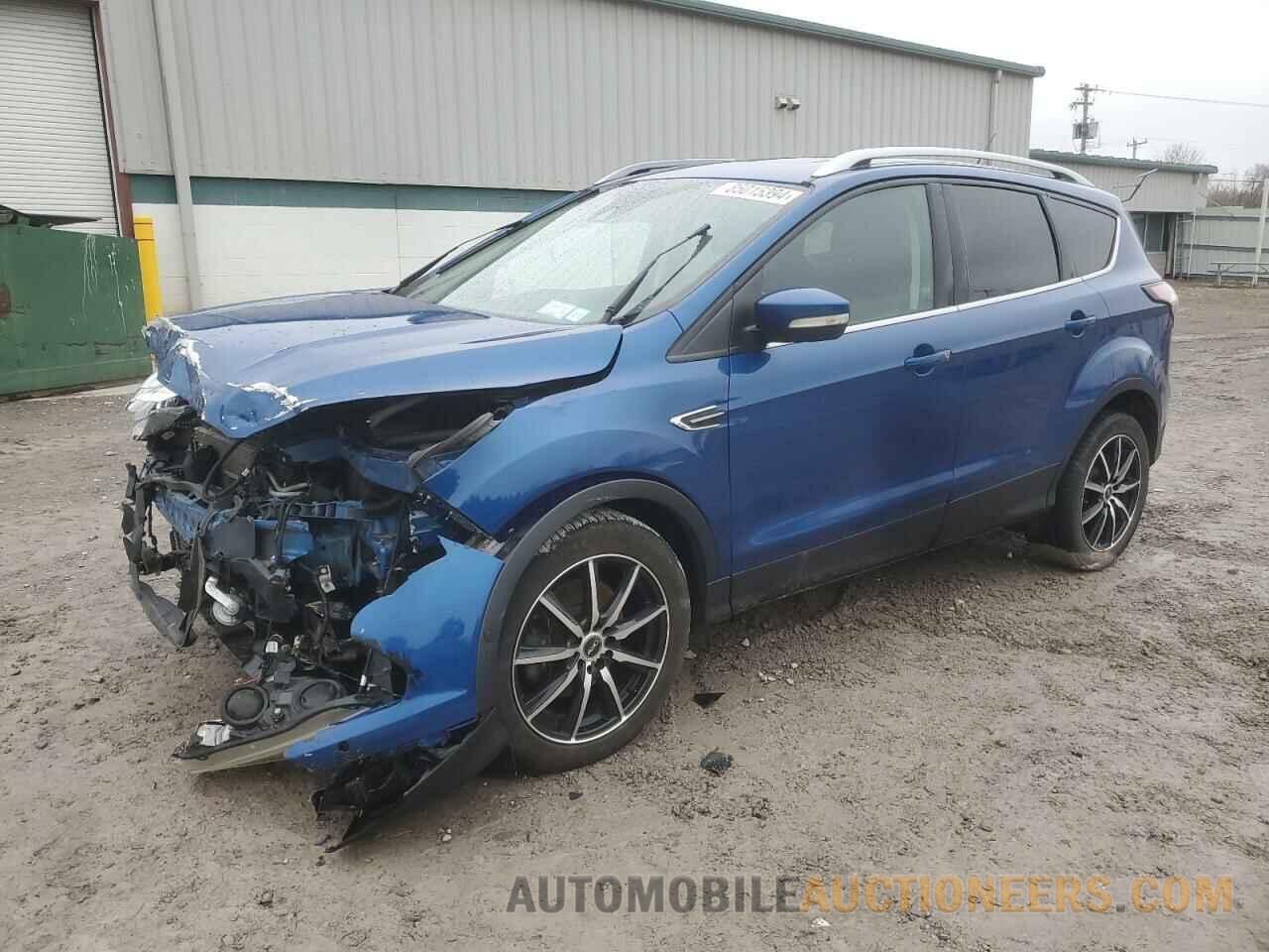 1FMCU9J9XHUD89717 FORD ESCAPE 2017