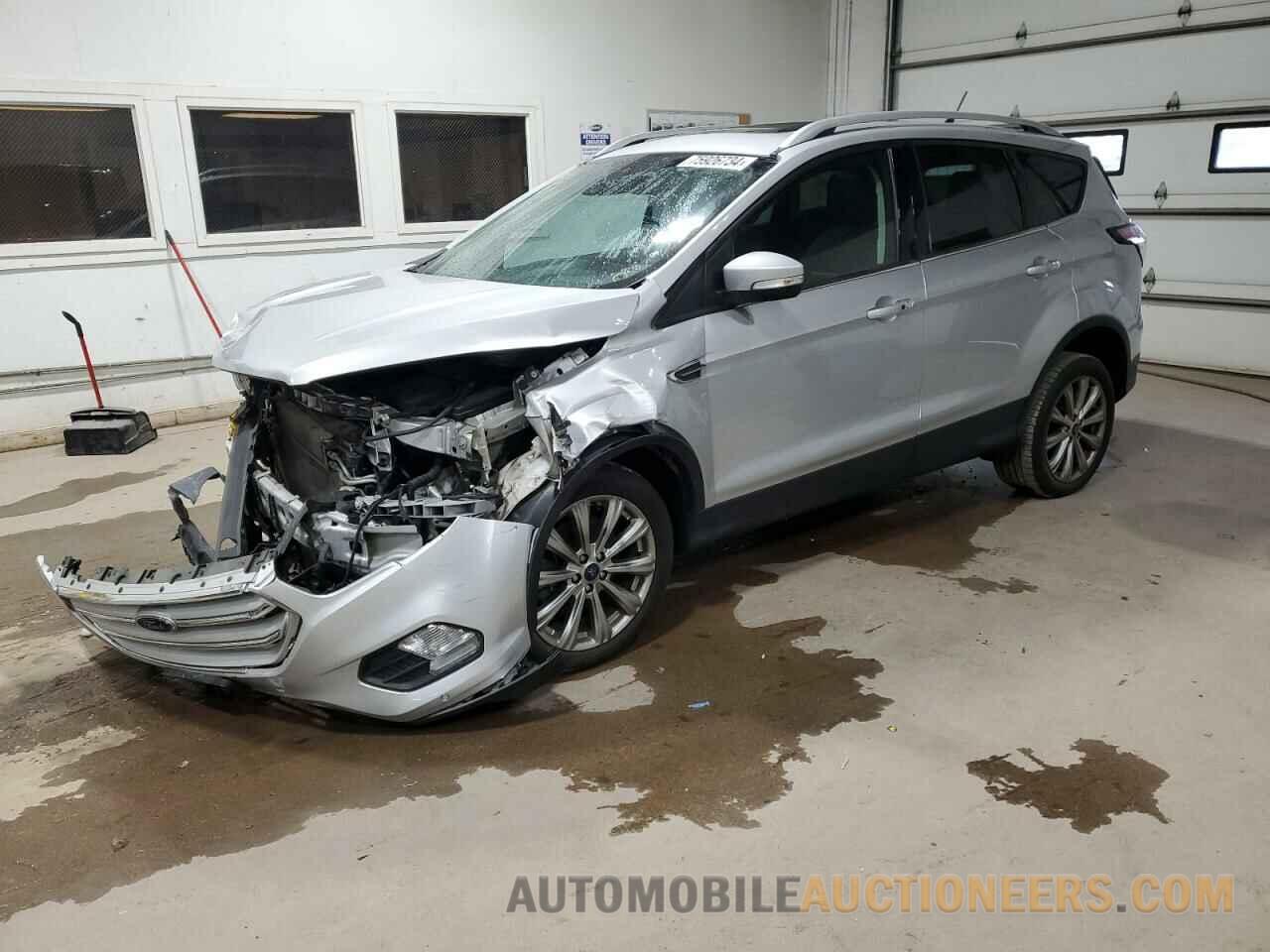 1FMCU9J9XJUA09944 FORD ESCAPE 2018