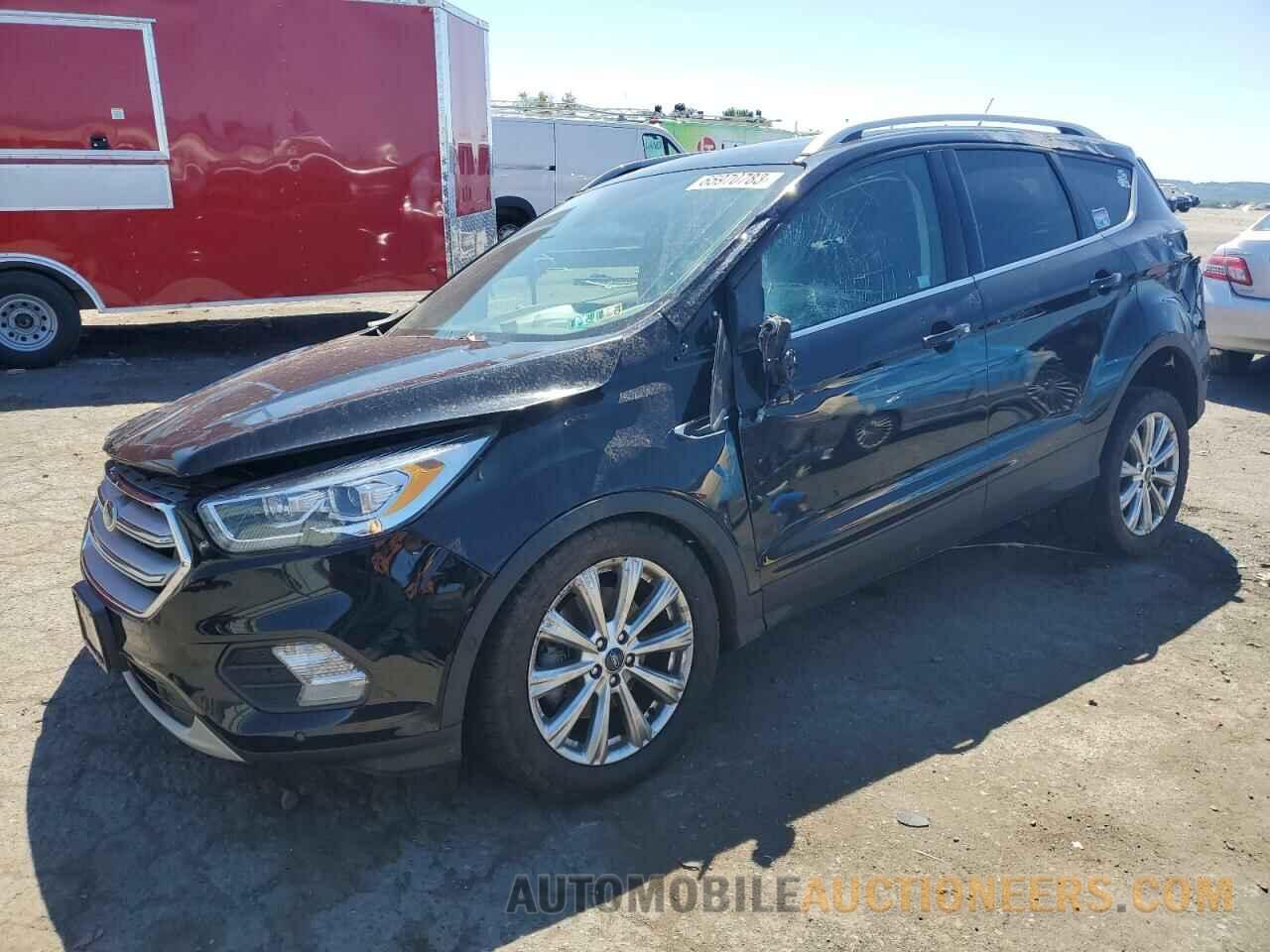 1FMCU9J9XJUC21839 FORD ESCAPE 2018