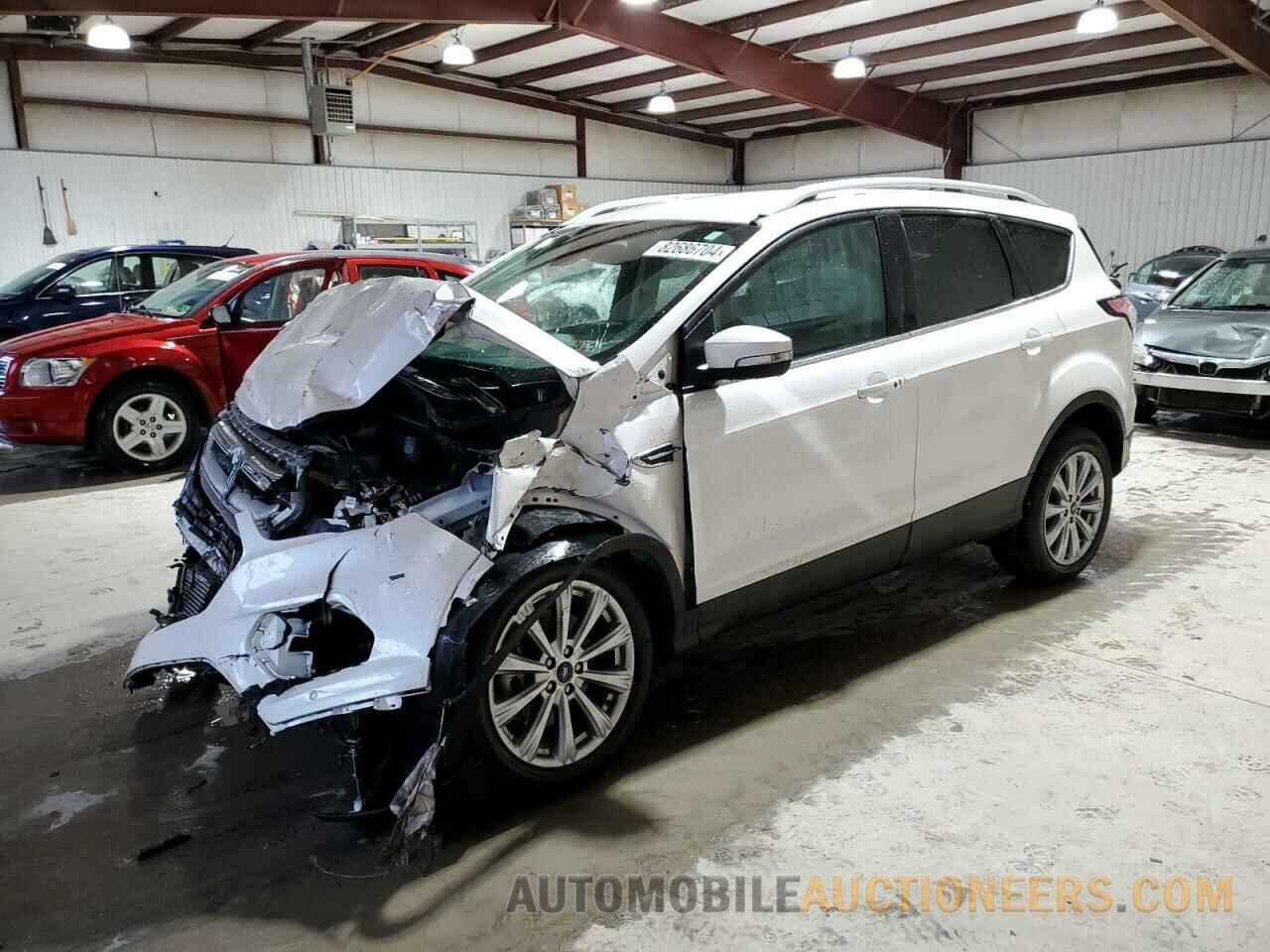 1FMCU9J9XJUD15591 FORD ESCAPE 2018