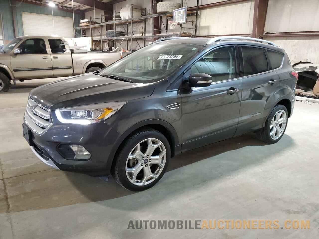 1FMCU9J9XKUA68476 FORD ESCAPE 2019