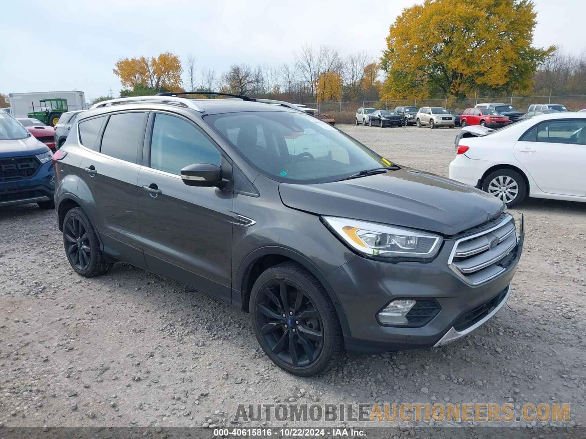 1FMCU9J9XKUA69031 FORD ESCAPE 2019