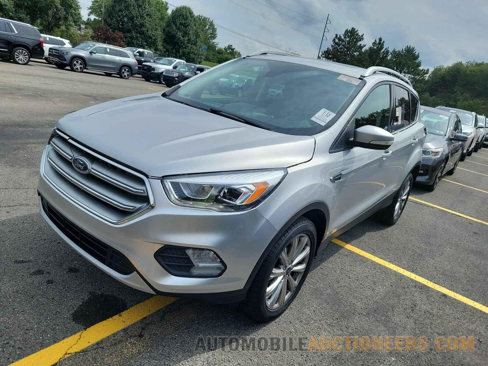 1FMCU9JD8HUA90697 Ford Escape 2017