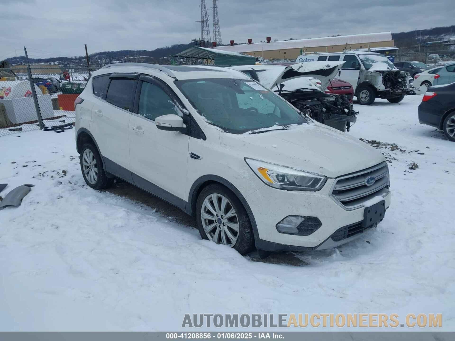 1FMCU9JD8HUE04011 FORD ESCAPE 2017