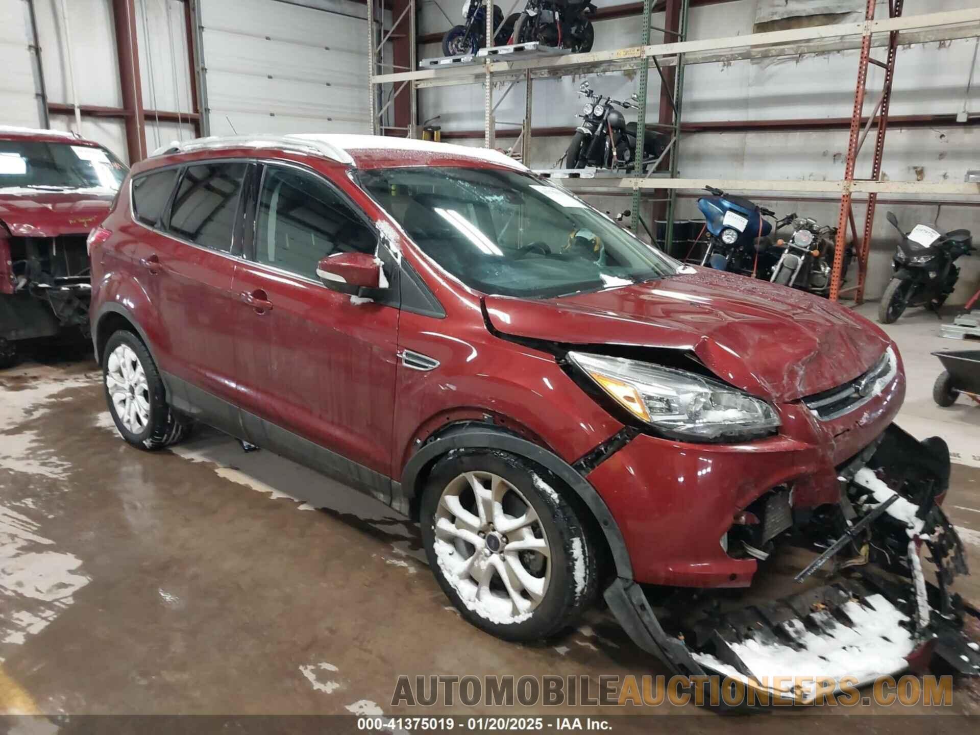 1FMCU9JX6GUB57497 FORD ESCAPE 2016