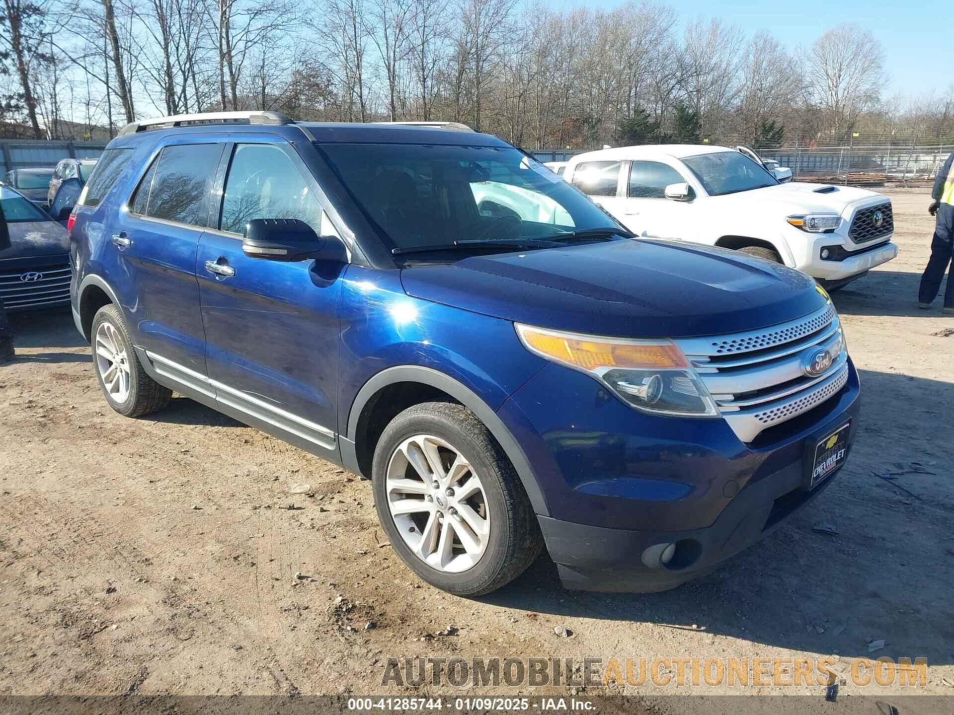 1FMHK8D89BGA91240 FORD EXPLORER 2011