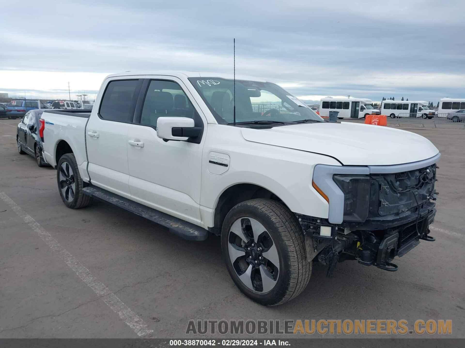 1FT6W1EV6NWG13067 FORD F-150 LIGHTNING 2022