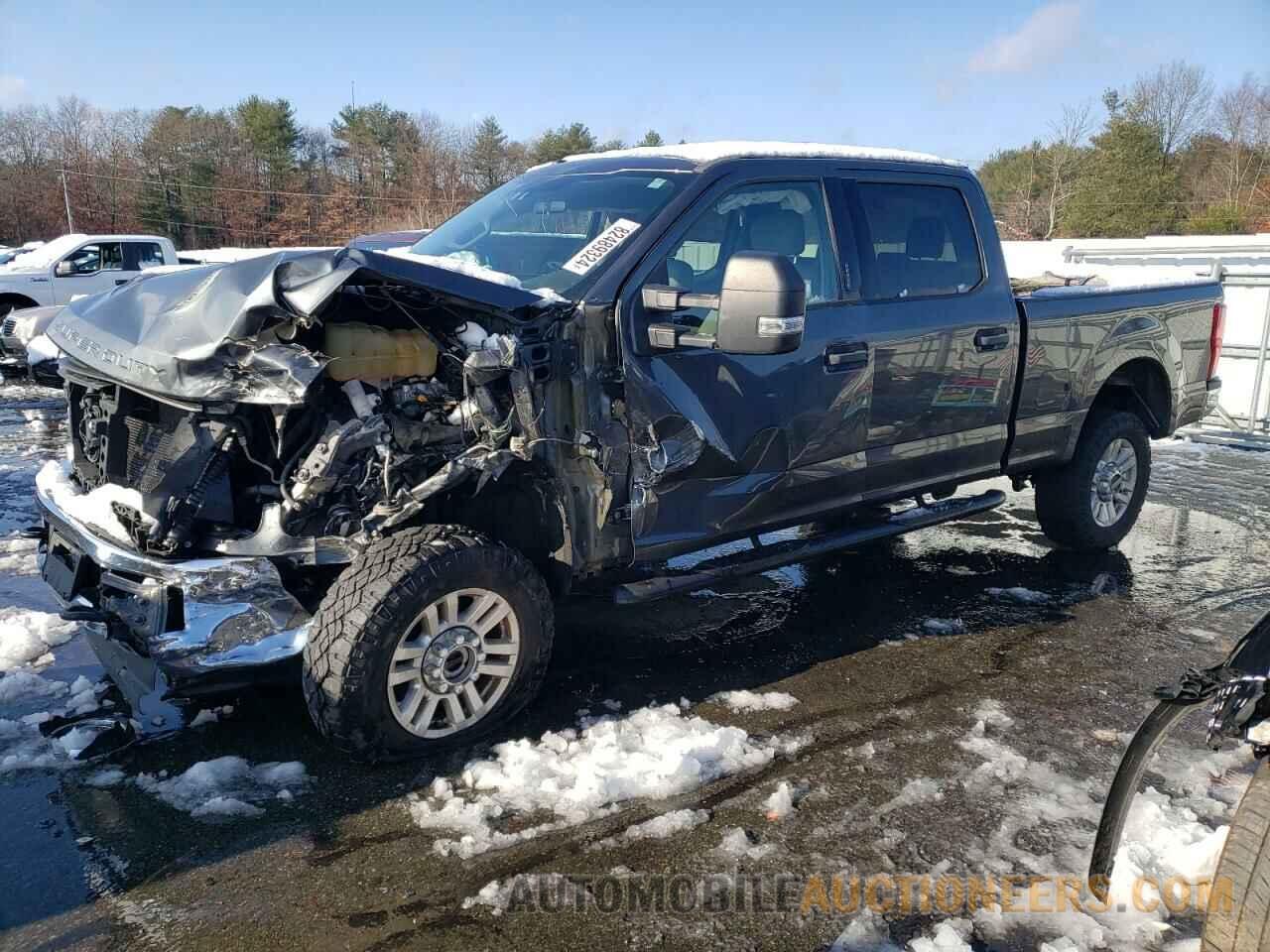 1FT7W2B62JEC61256 FORD F250 2018