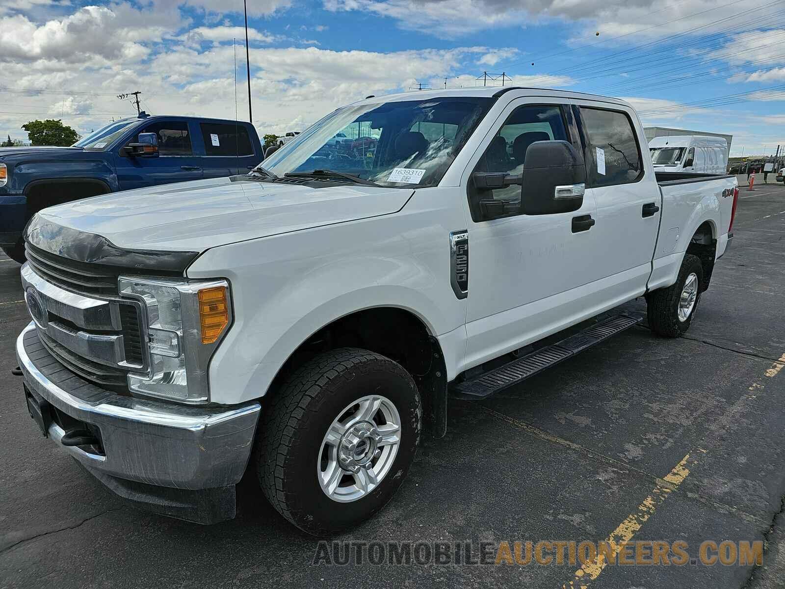 1FT7W2B64HED61823 Ford Super Duty F-250 2017