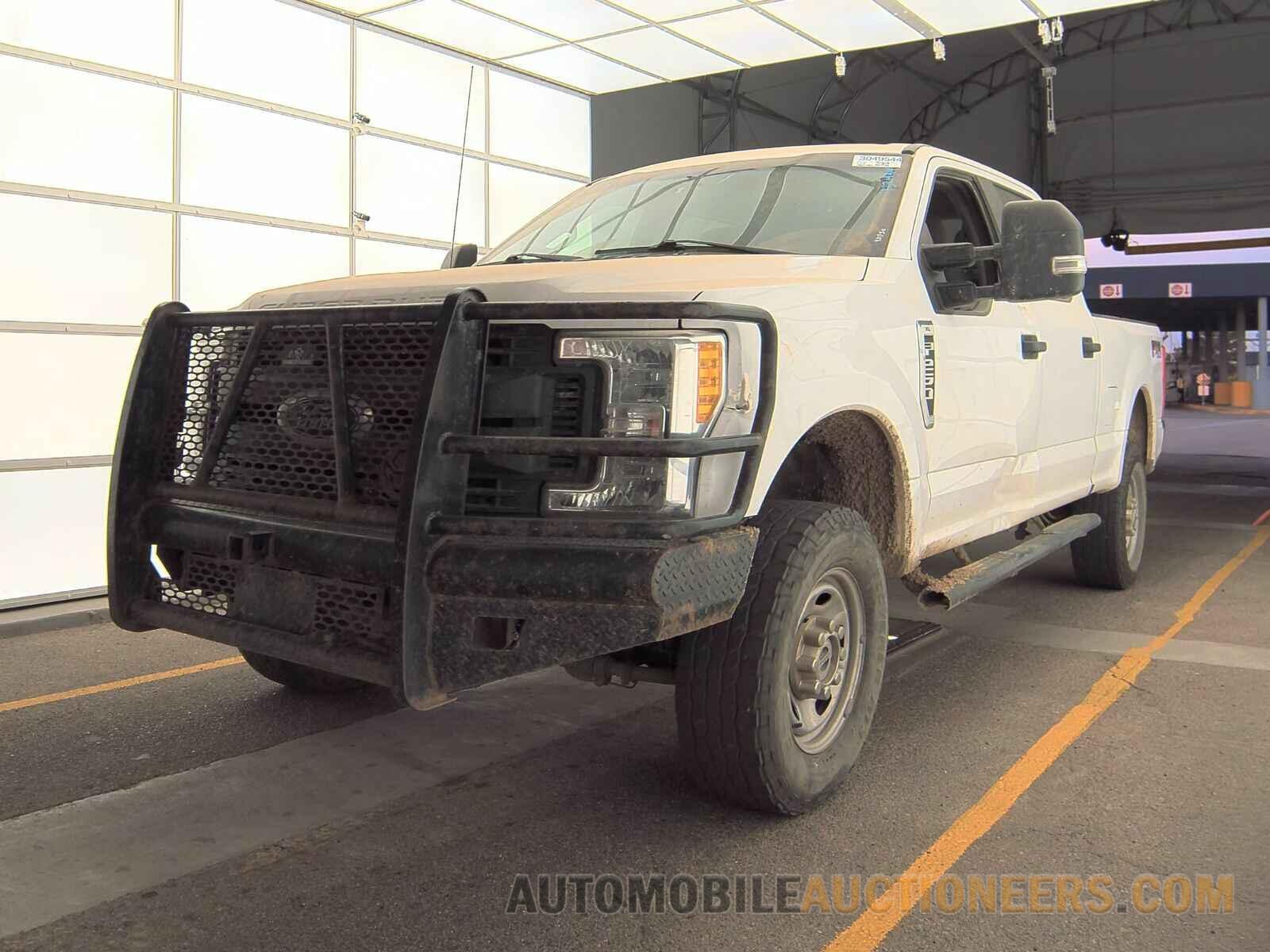 1FT7W2B65HEF51758 Ford Super Duty F-250 2017