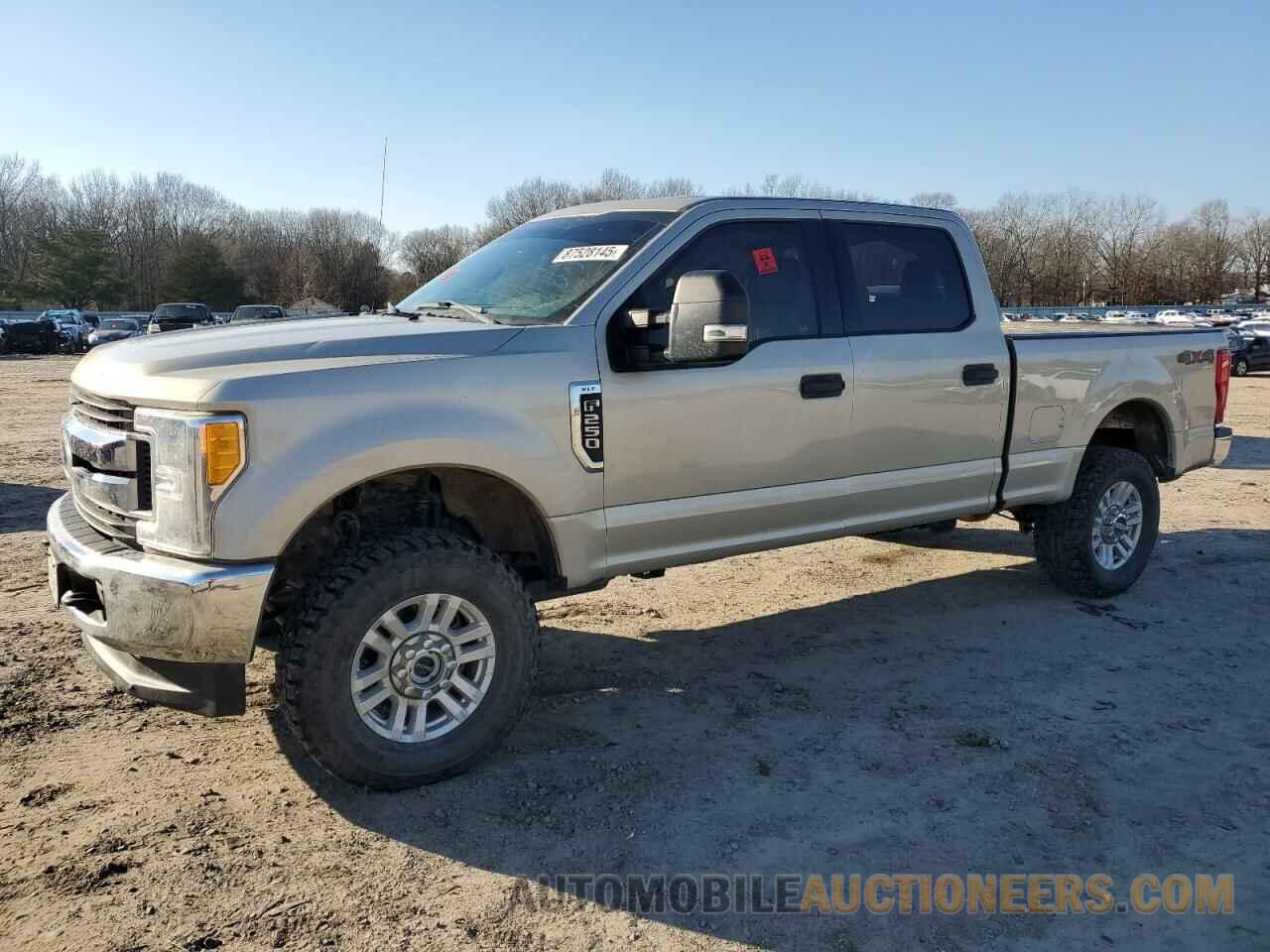 1FT7W2B67HEF06501 FORD F250 2017