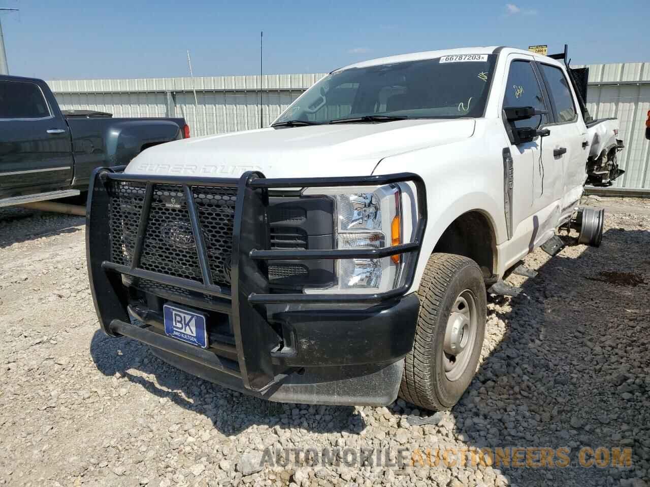 1FT7W2BA9PEC16943 FORD F250 2023