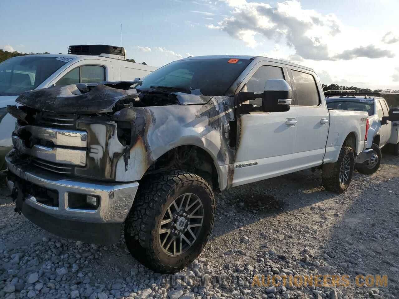 1FT7W2BT4HEE84527 FORD F250 2017