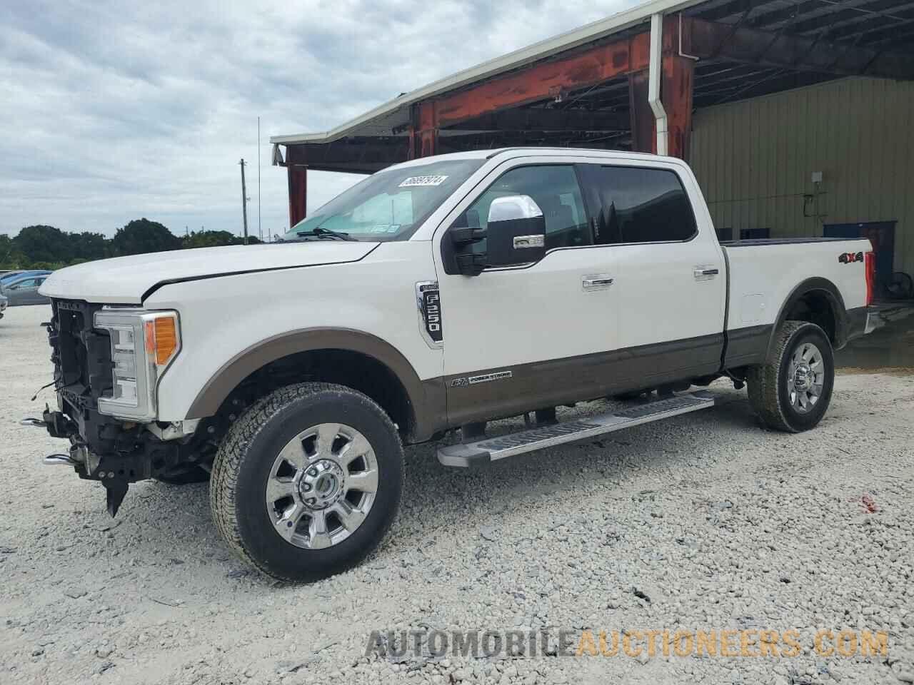 1FT7W2BT7HEB12163 FORD F250 2017