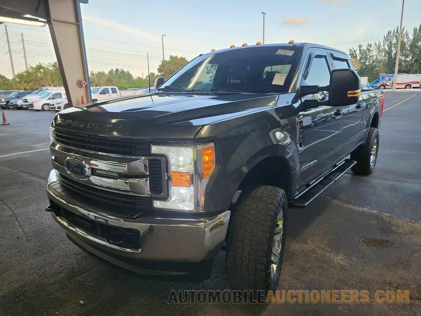 1FT7W2BT9HED29746 Ford Super Duty F-250 2017