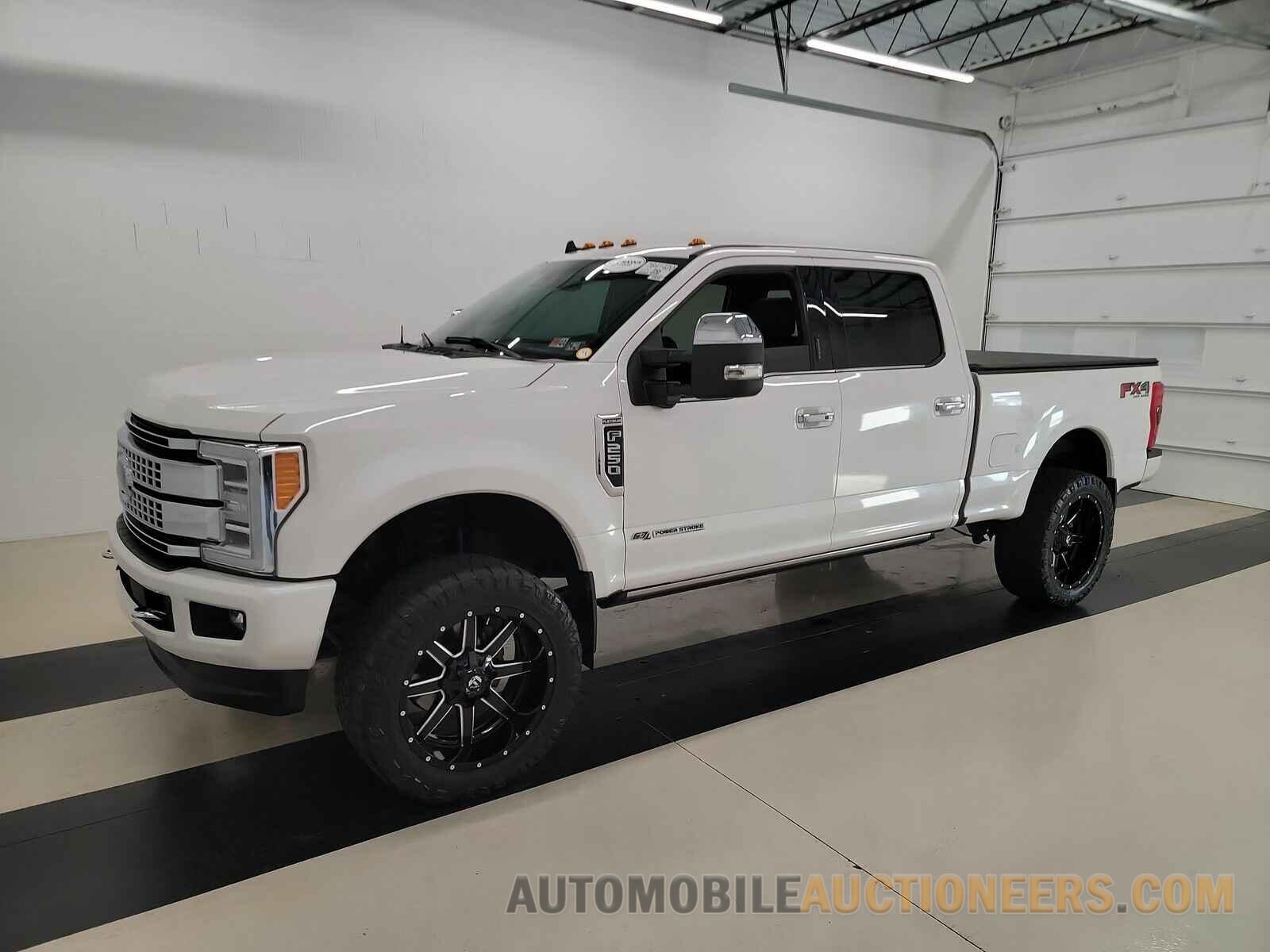 1FT7W2BTXKEE72065 Ford Super Duty F-250 SRW 2019