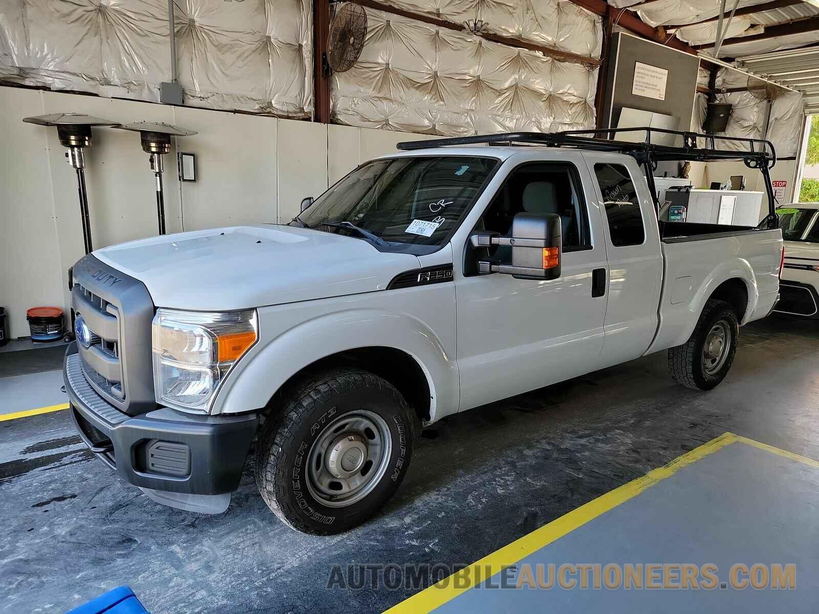 1FT7X2A65FEB25886 Ford Super Duty F-250 2015