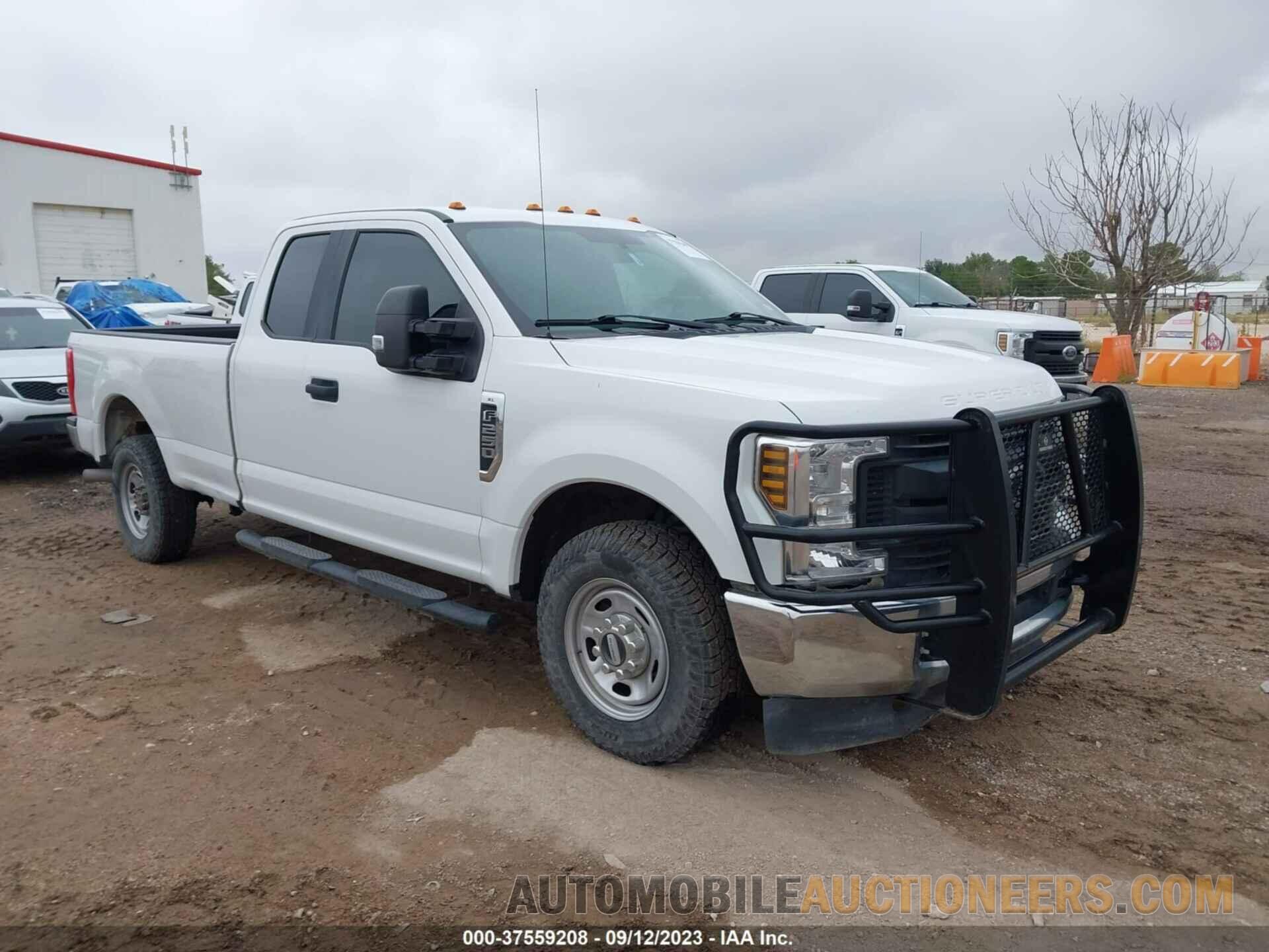 1FT7X2A66JEB15778 FORD SUPER DUTY F-250 SRW 2018