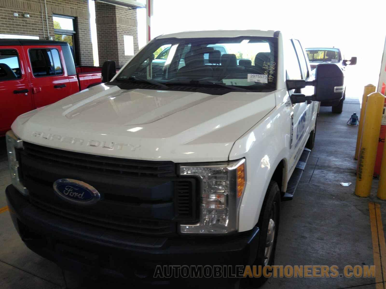 1FT7X2A67HEC57986 Ford Super Duty F-250 SRW 2017