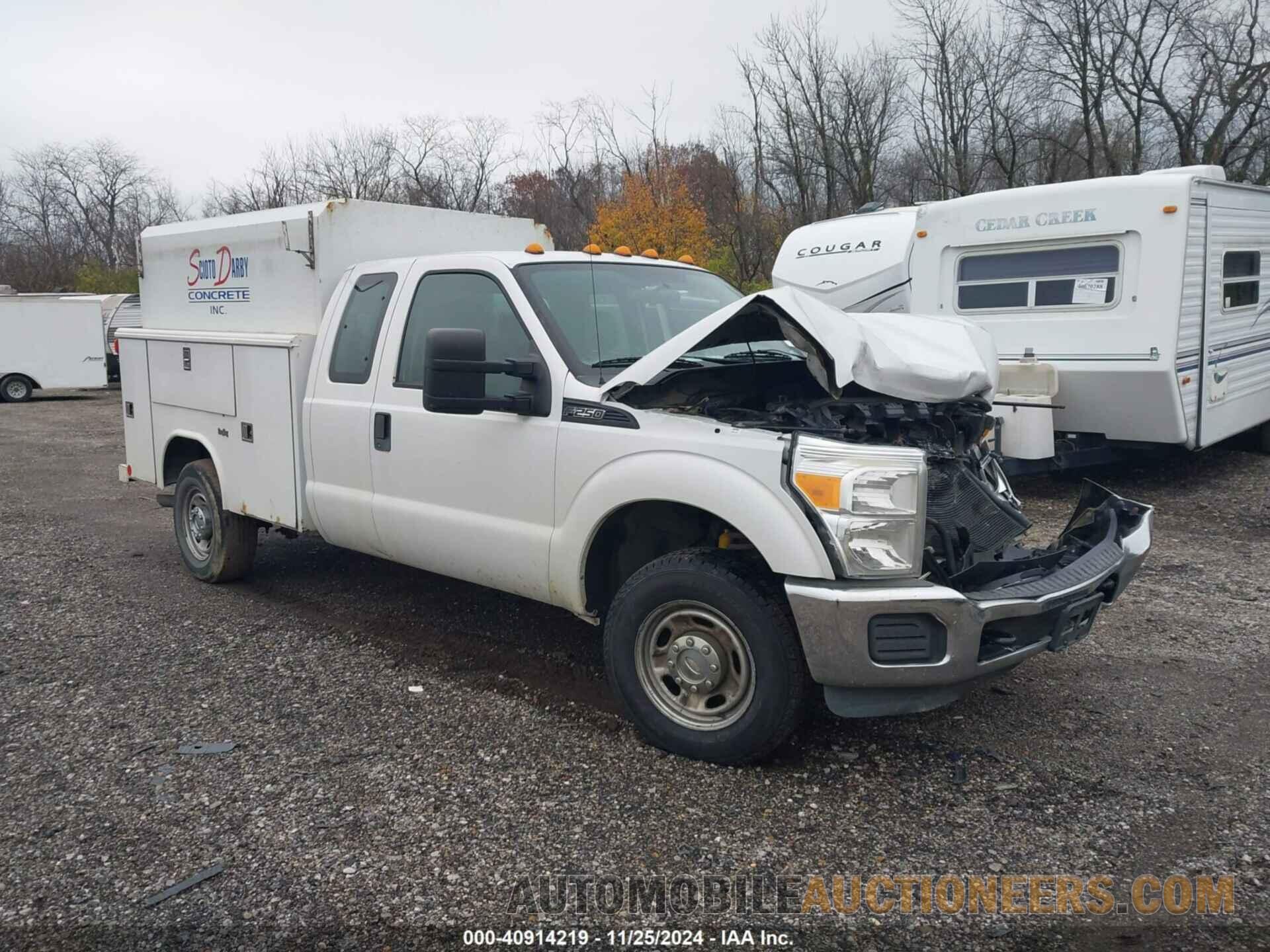 1FT7X2A69DEA05473 FORD F-250 2013