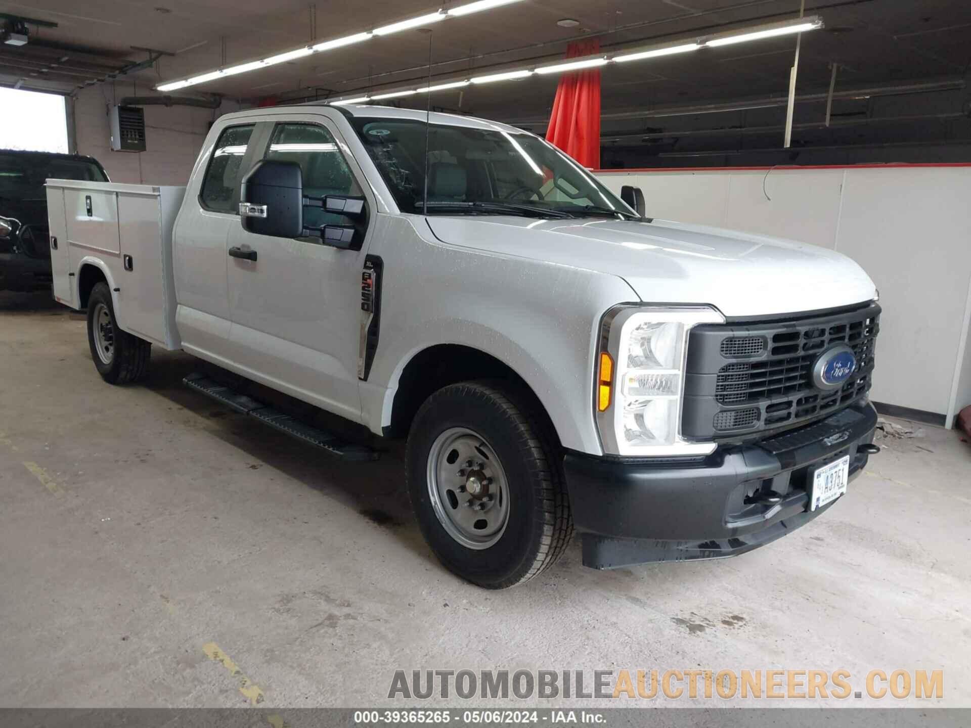 1FT7X2AA4PEC91015 FORD F-250 2023