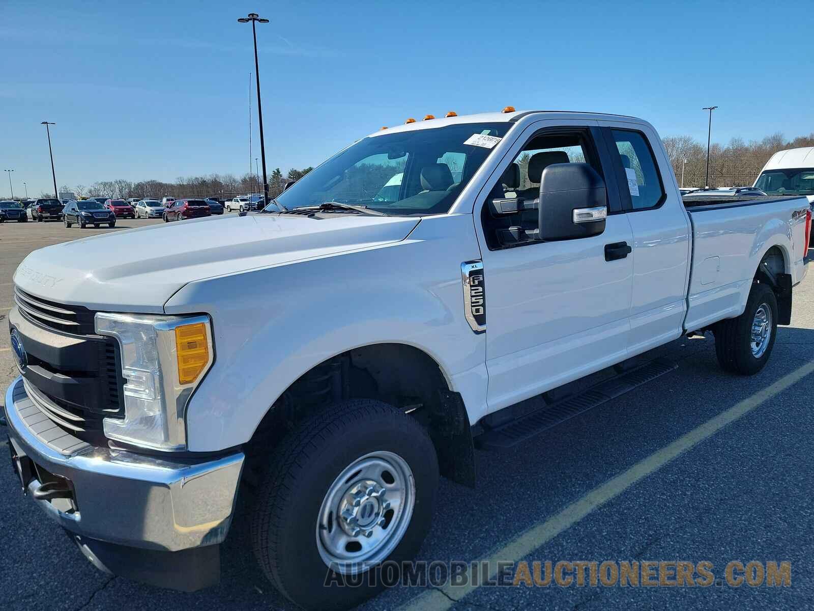 1FT7X2B61HEE77316 Ford Super Duty F-250 2017