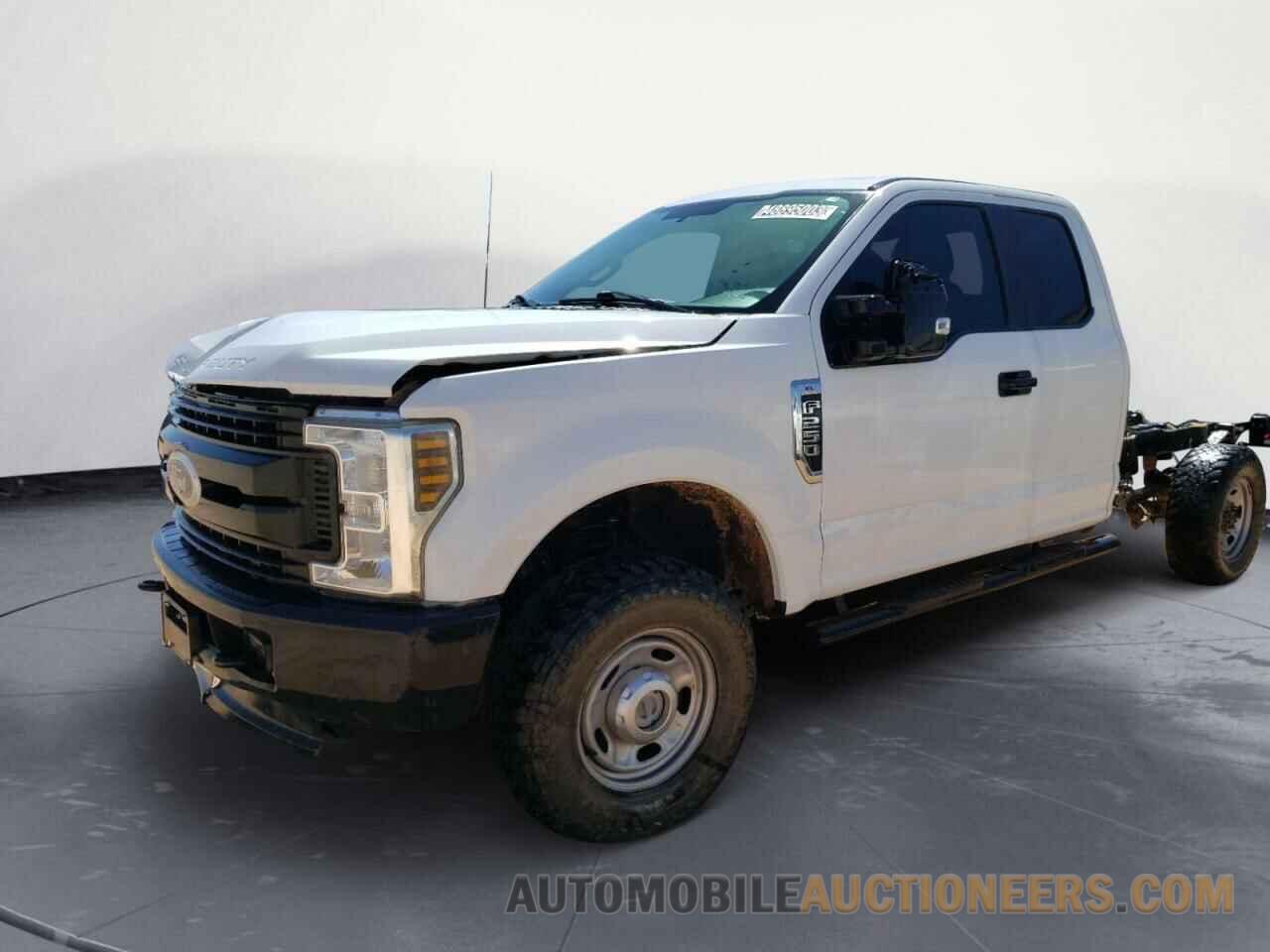 1FT7X2B63JEB30592 FORD F250 2018