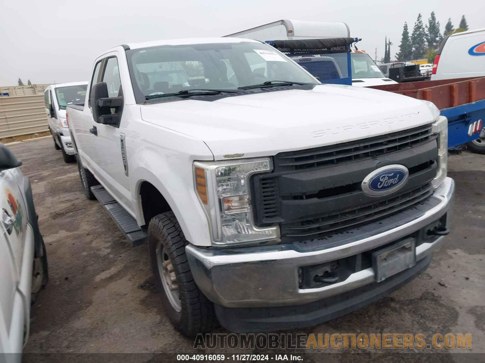 1FT7X2B63JEC08322 FORD F-250 2018