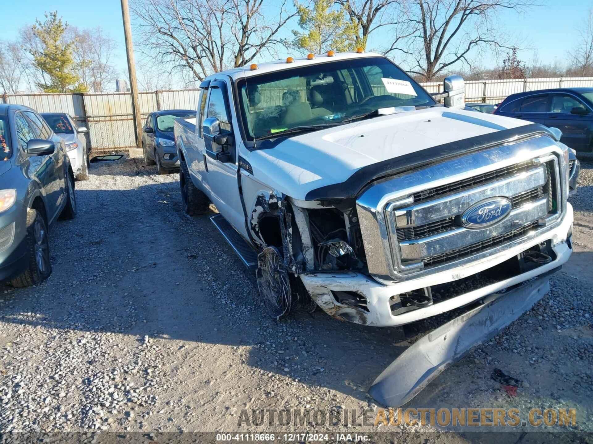 1FT7X2B65FEA08775 FORD F-250 2015