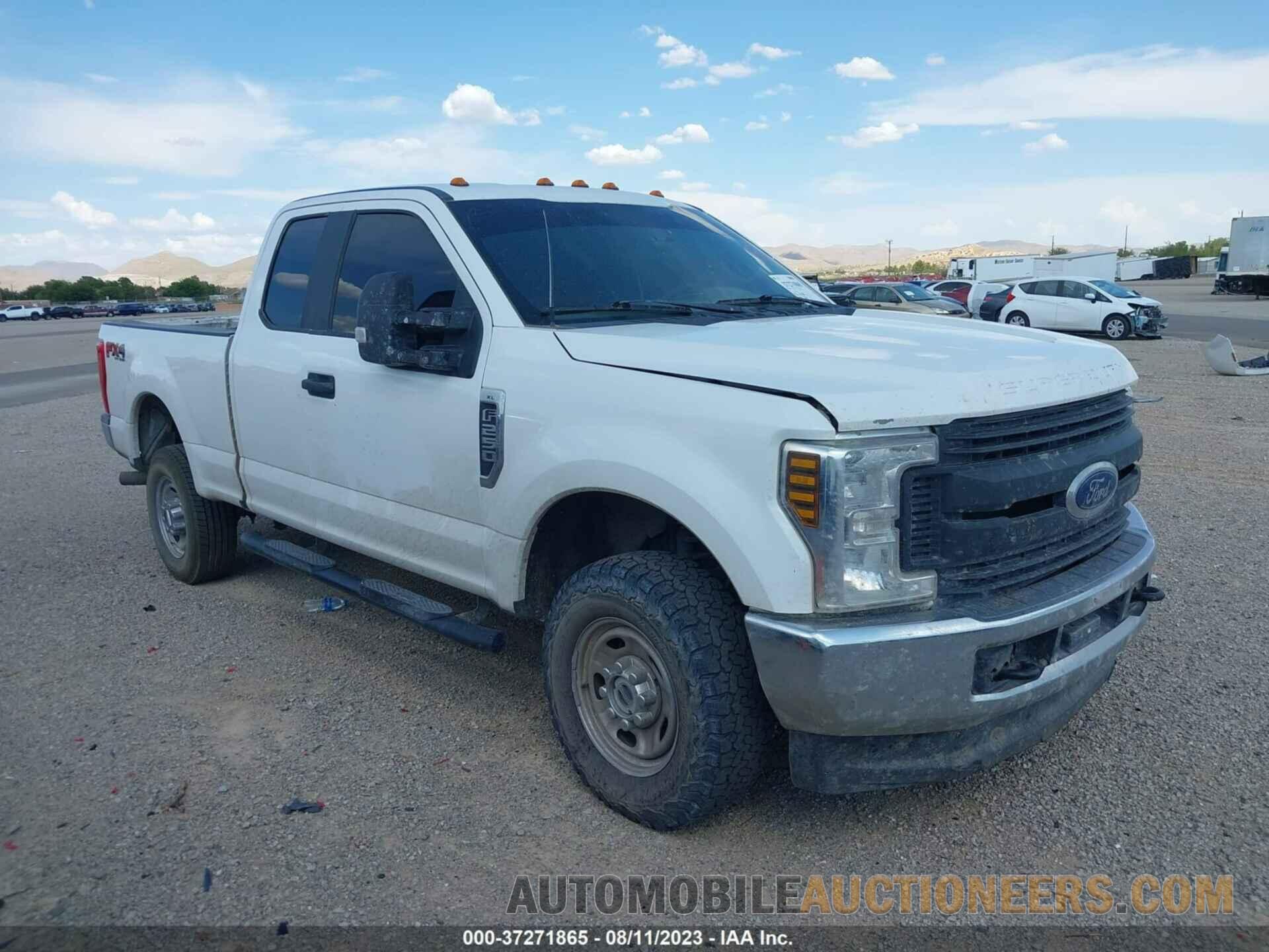 1FT7X2B65JEB49886 FORD SUPER DUTY F-250 SRW 2018