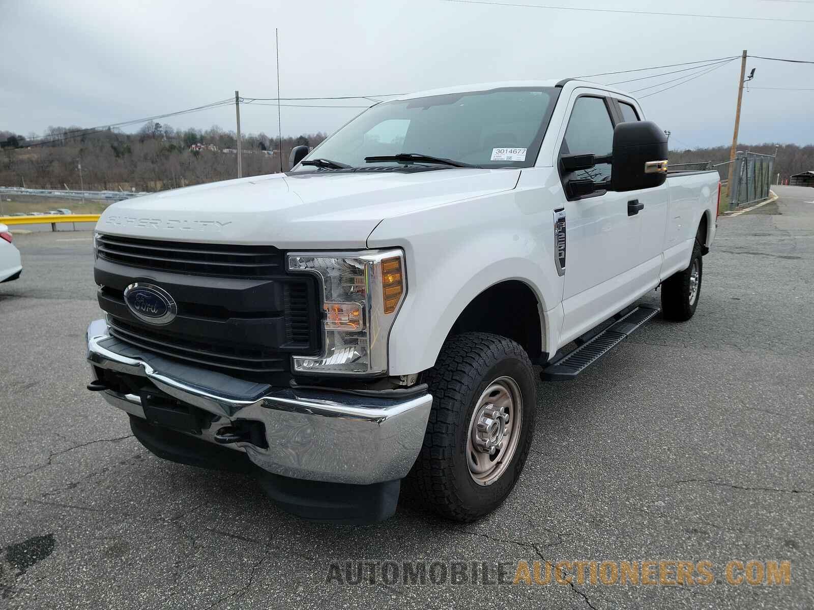 1FT7X2B65KED71085 Ford Super Duty F-250 2019