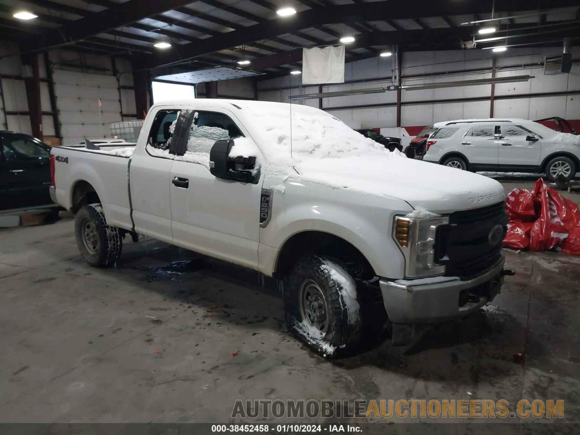 1FT7X2B67KEE87694 FORD F-250 2019