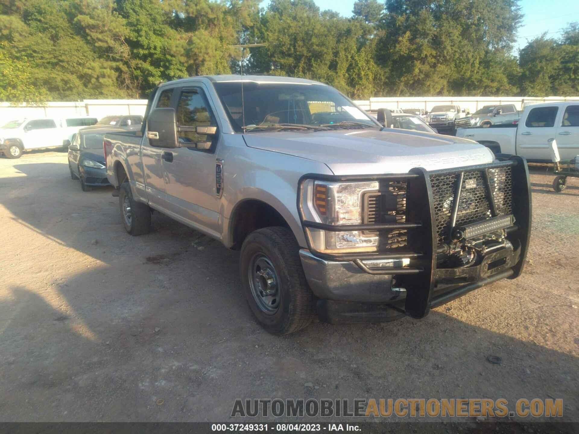 1FT7X2B69JEC83963 FORD SUPER DUTY F-250 SRW 2018