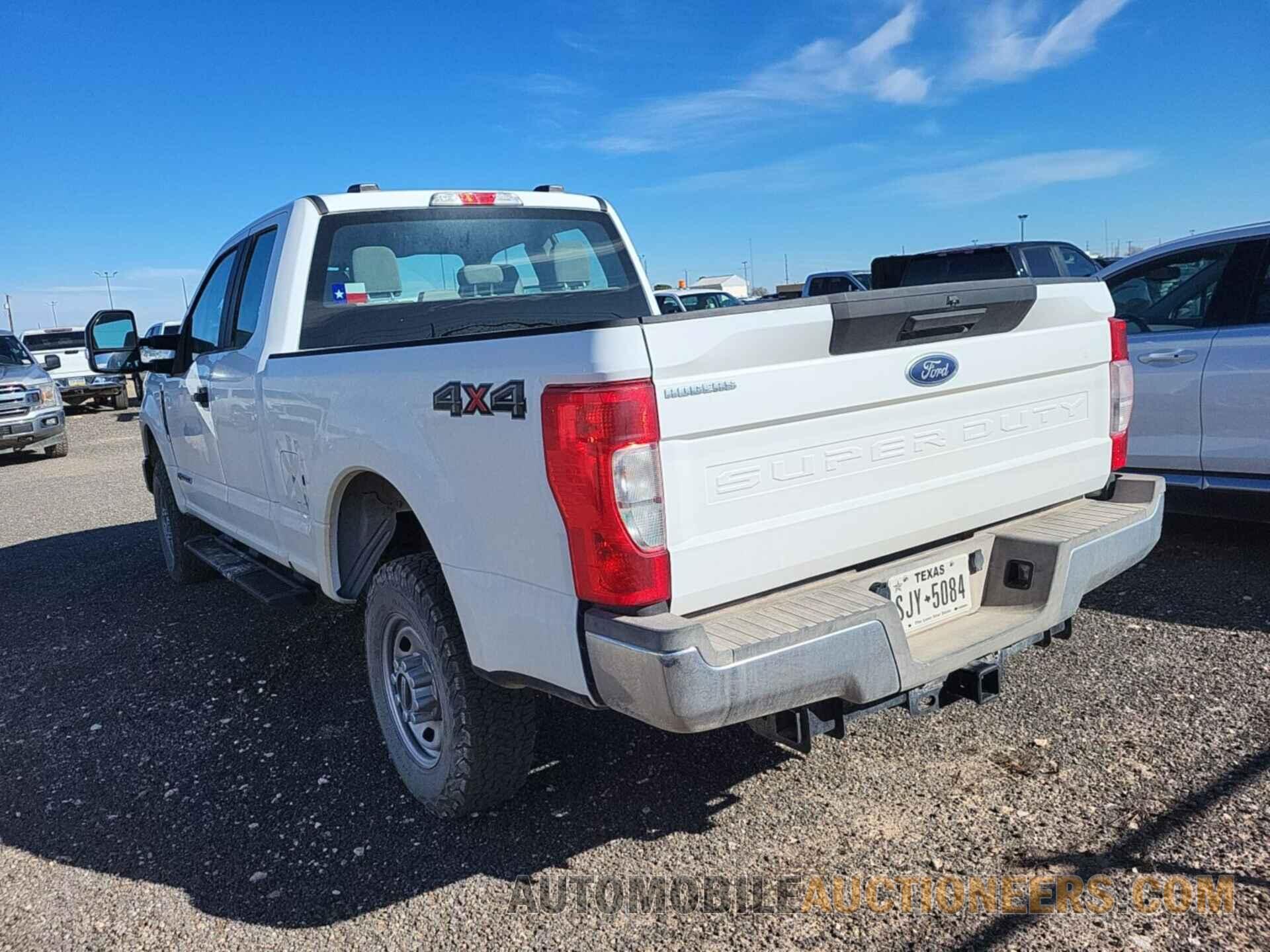 1FT7X2BT1NEF33269 FORD F-250 2022