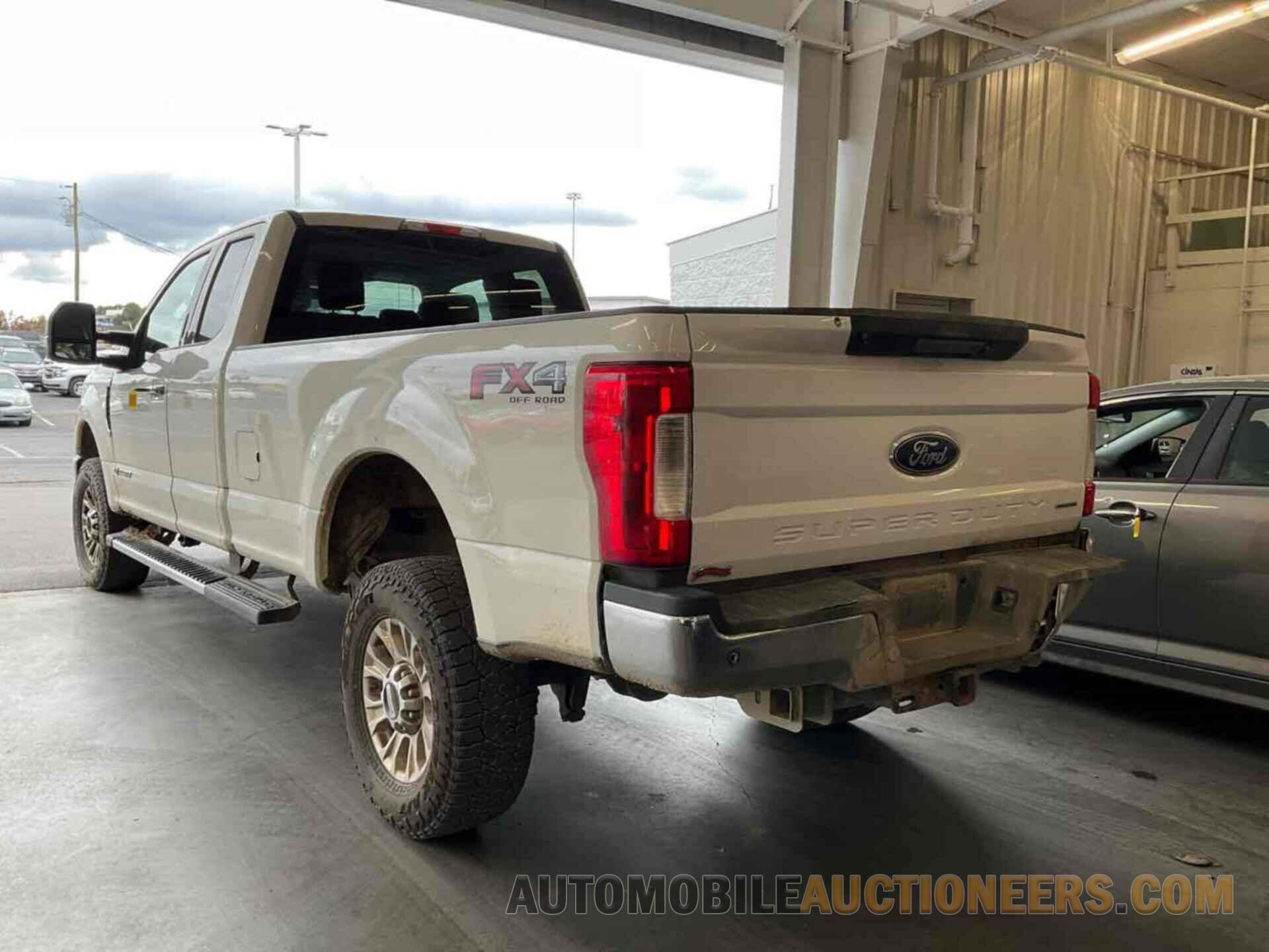 1FT7X2BT4JEB64241 FORD SUPER DUTY F-250 SRW 2018