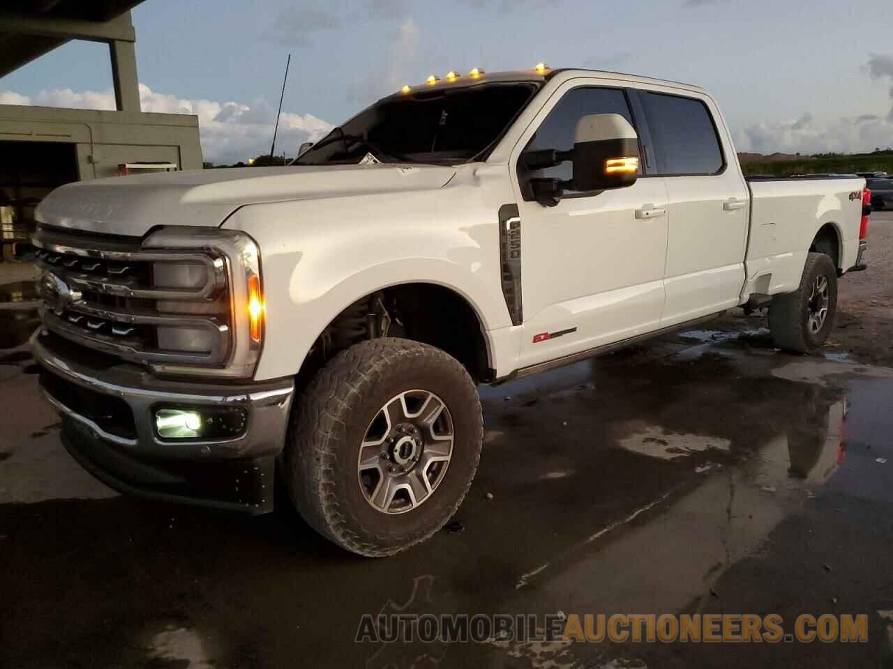 1FT8W2BM6PED22832 FORD F250 2023