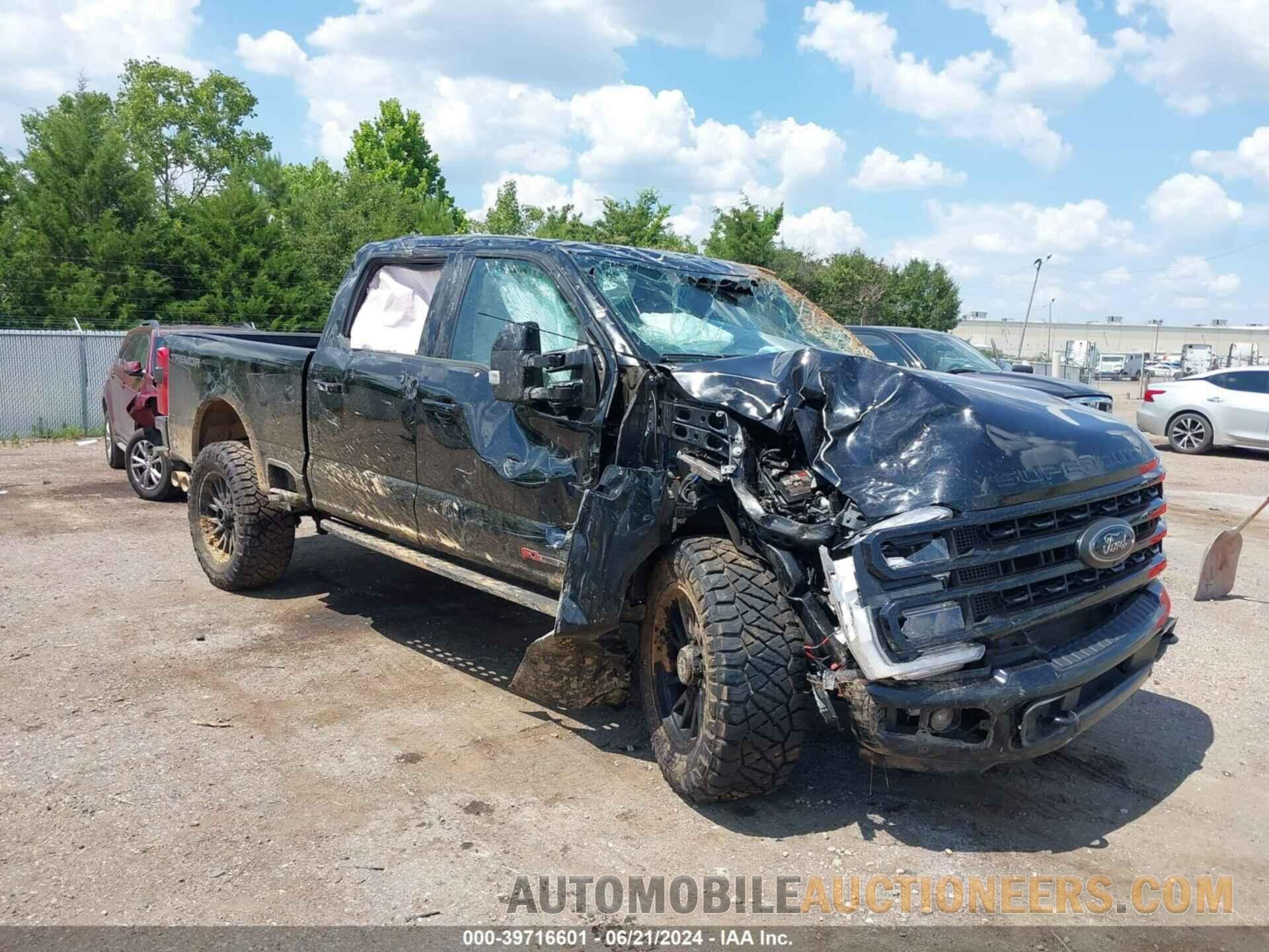 1FT8W2BM8PED36733 FORD F-250 2023