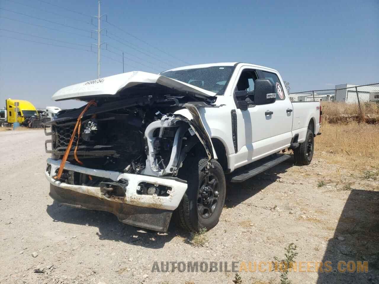 1FT8W2BN7PEC61922 FORD F250 2023