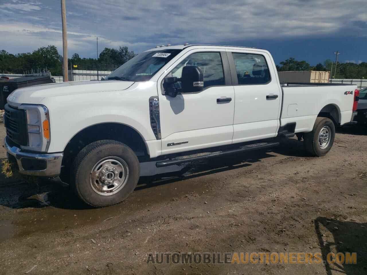 1FT8W2BT4PED44383 FORD F250 2023