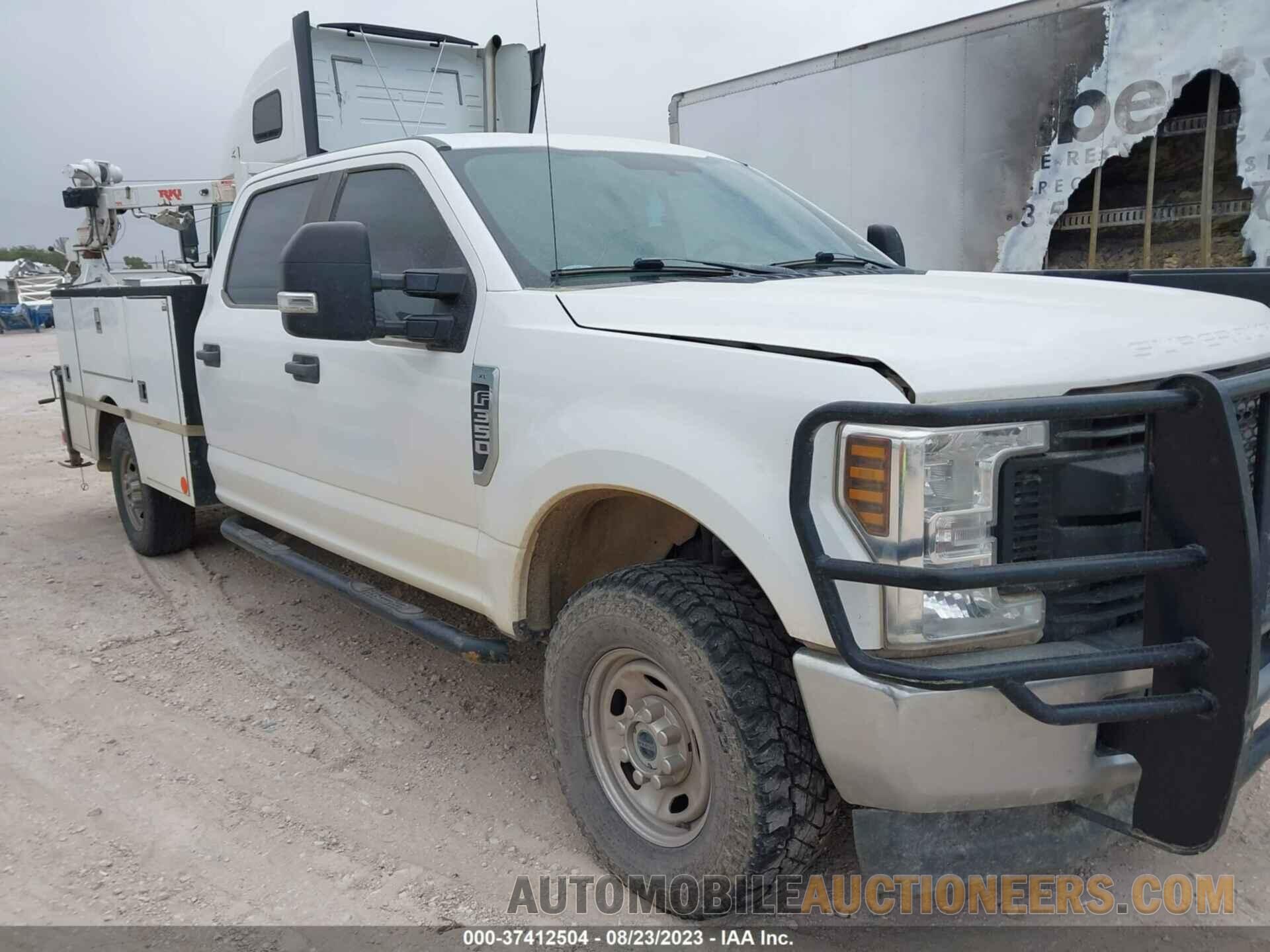 1FT8W3B69JEC56761 FORD SUPER DUTY F-350 SRW 2018