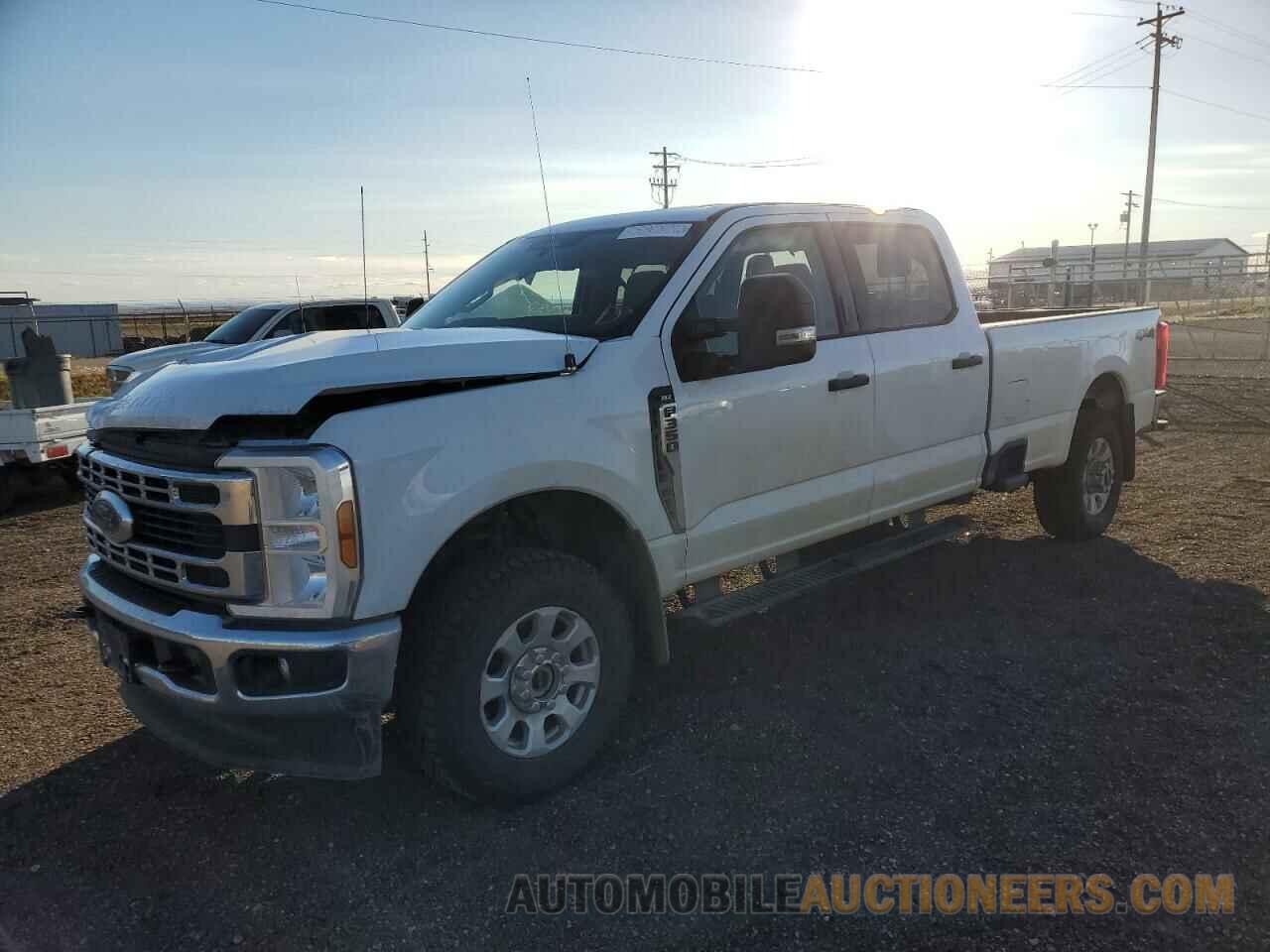 1FT8W3BN2REC28710 FORD F350 2024