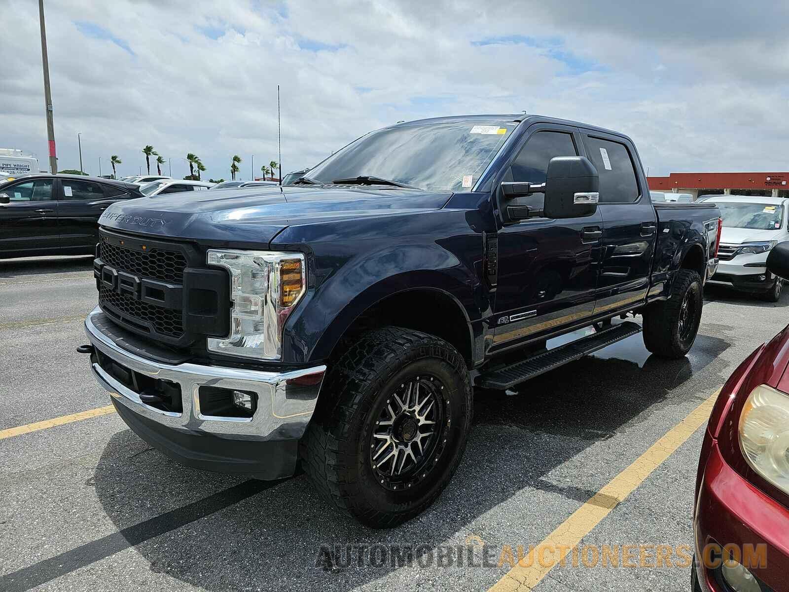 1FT8W3BT1JEB51945 Ford Super Duty 2018