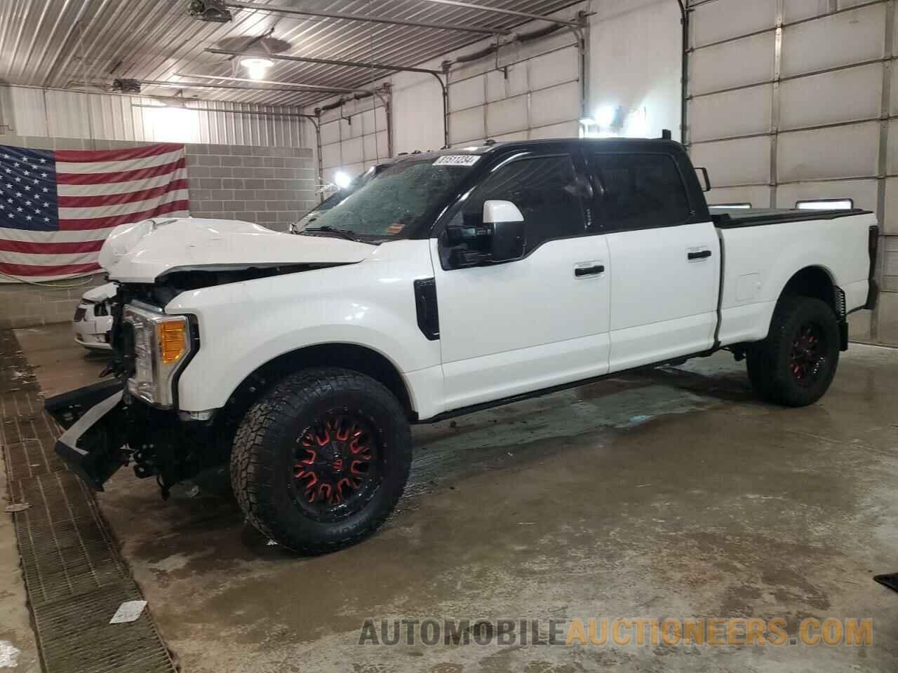 1FT8W3BT2HEE60155 FORD F350 2017