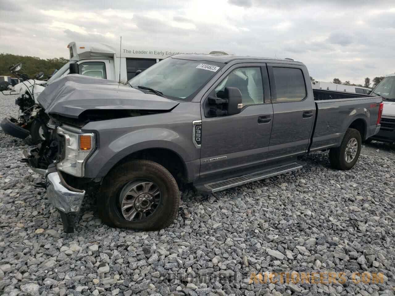 1FT8W3BT7NEE12520 FORD F350 2022